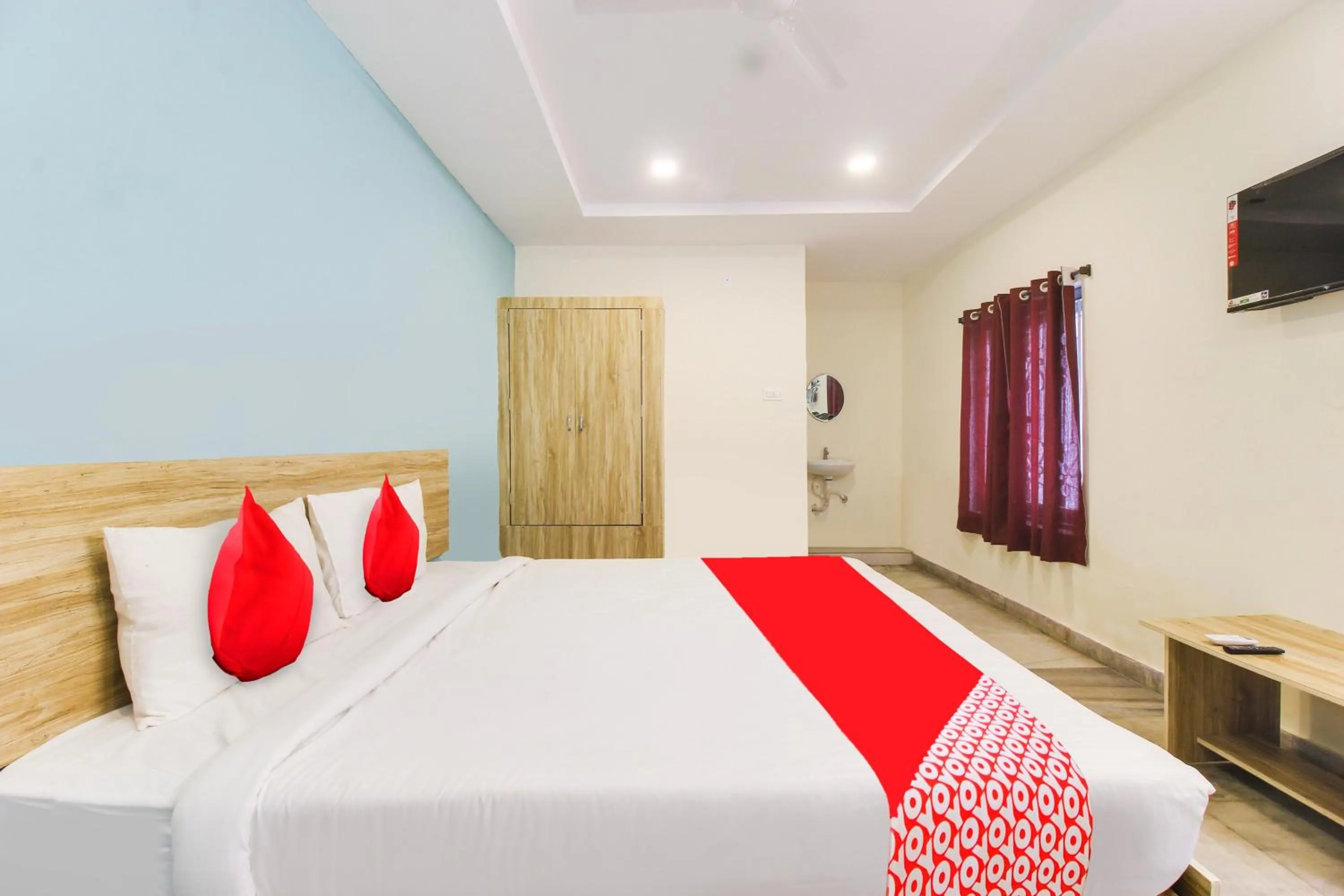 Bedroom in Hotel O R Squre Inn