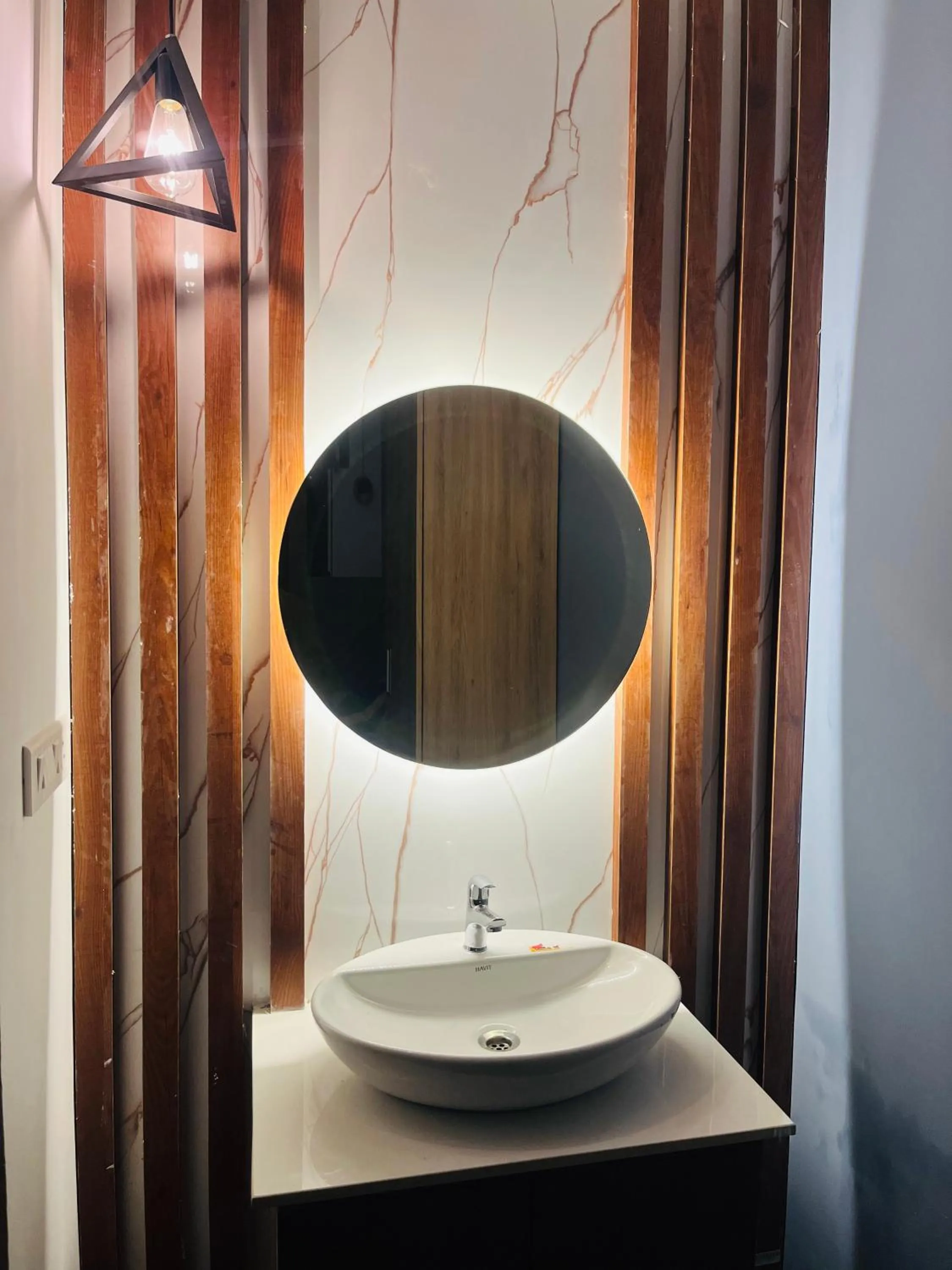 Bathroom in The Tendoinn