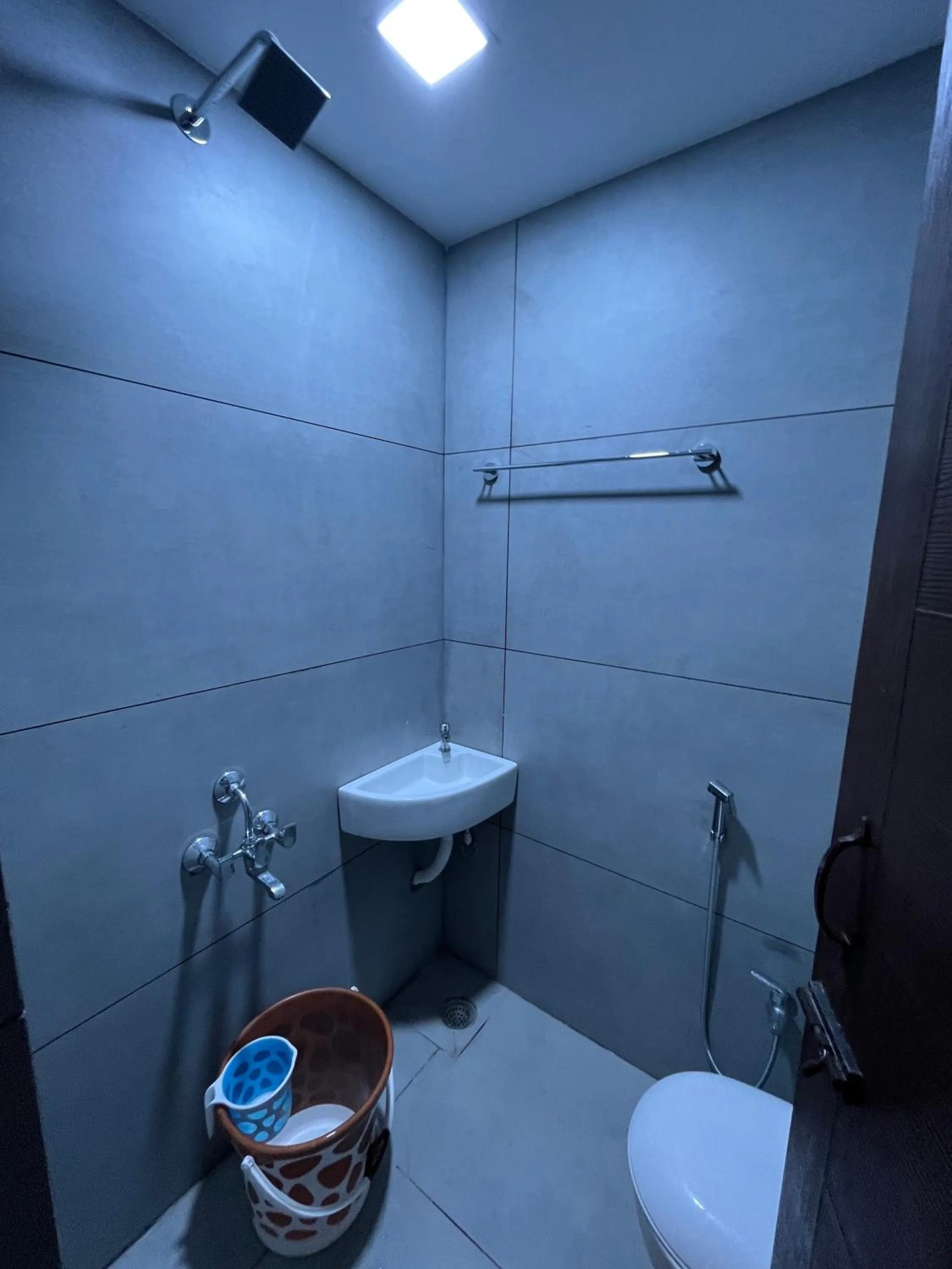 Bathroom in The Tendoinn