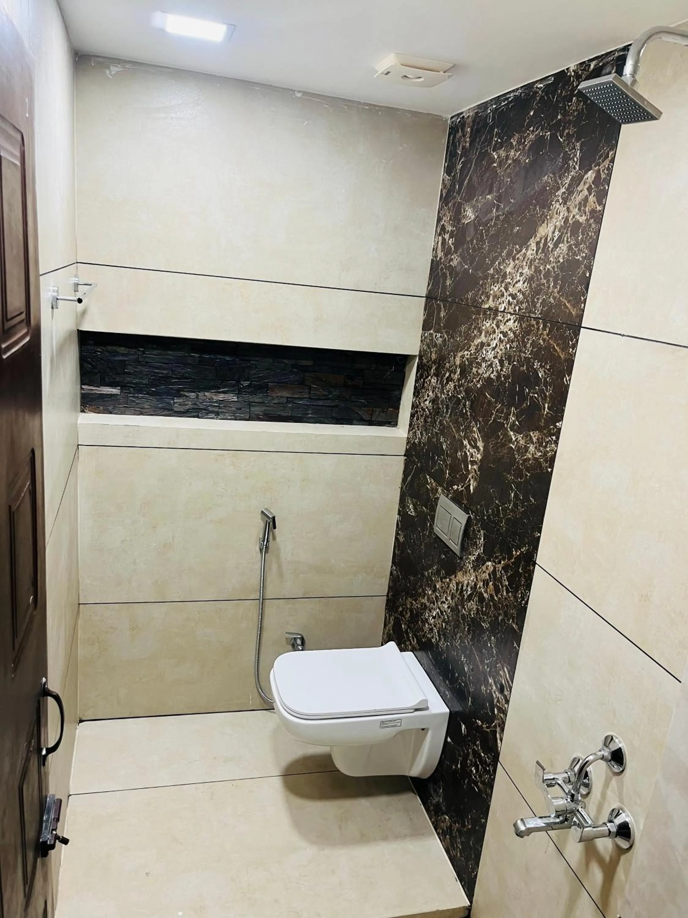 Bathroom in The Tendoinn