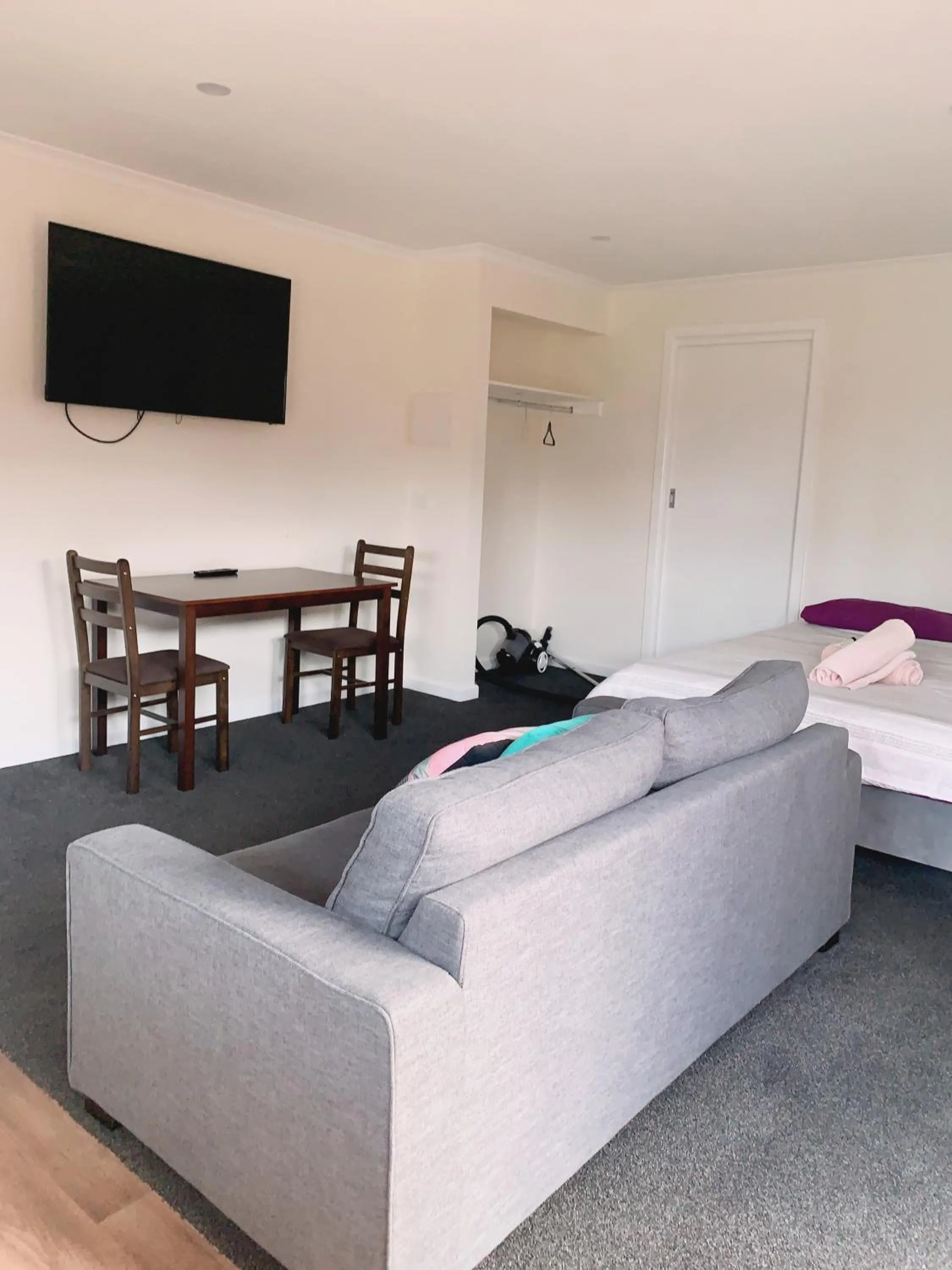 Bedroom, Bed in Colac Otway Caravan & Cabin Park