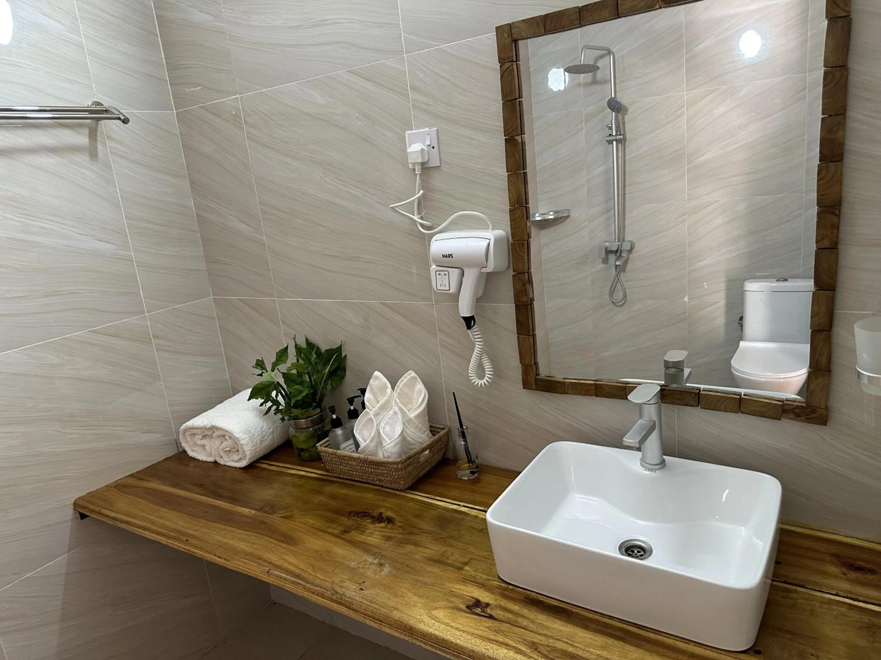 Bathroom in Fukuchani Inn Hotel