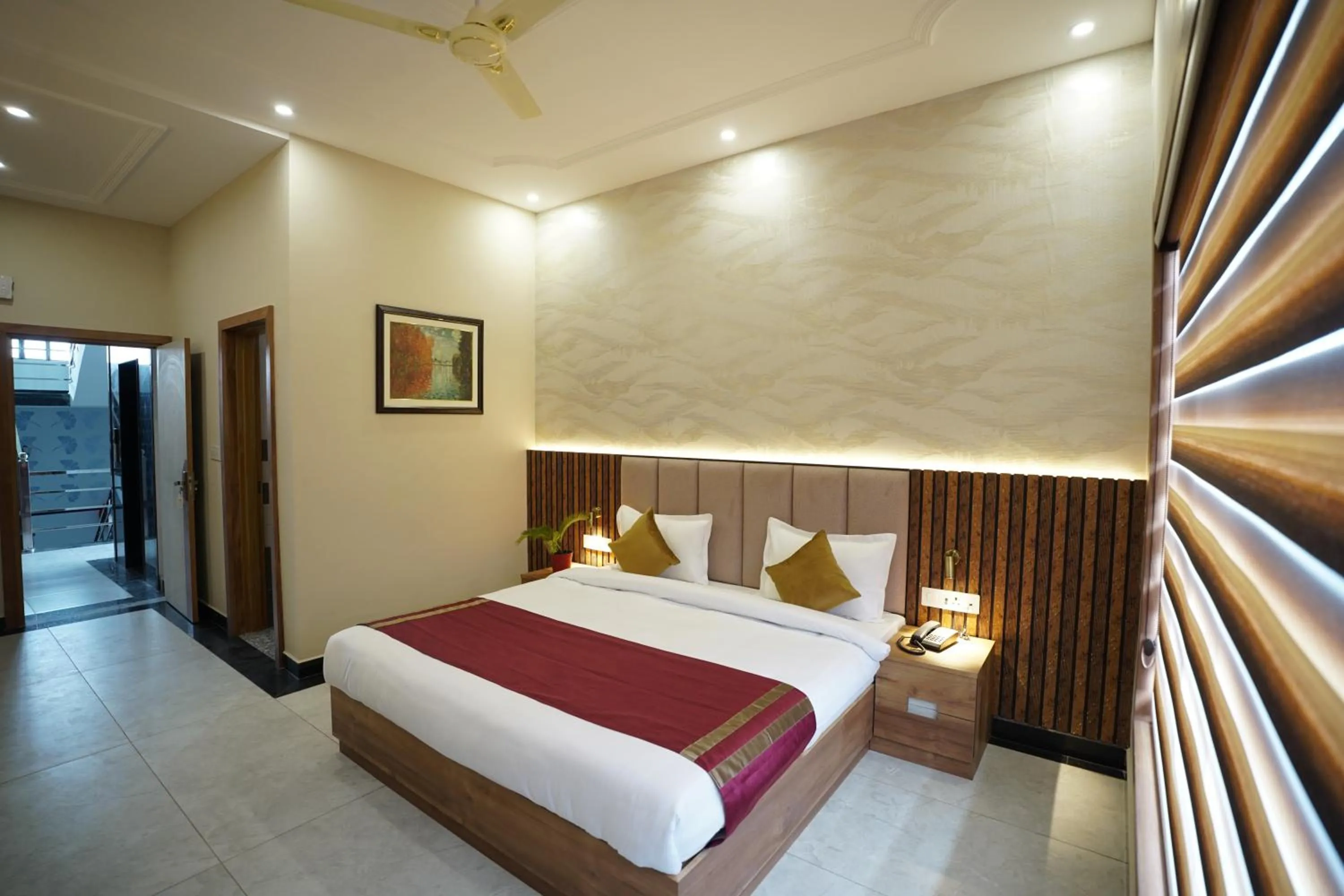 Bed in Dreamy Desert Hotel