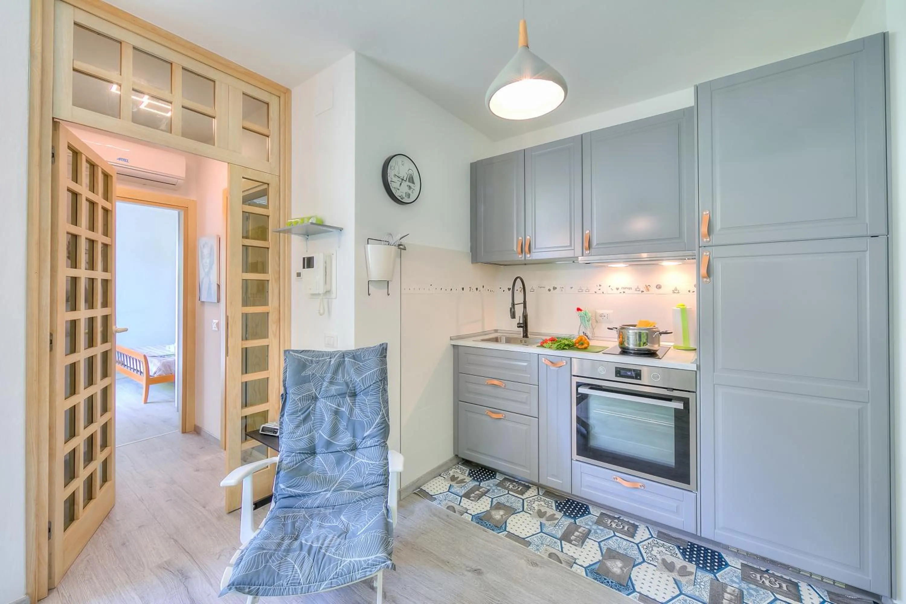 Kitchen or kitchenette in Marina's Green Home - Happy Rentals