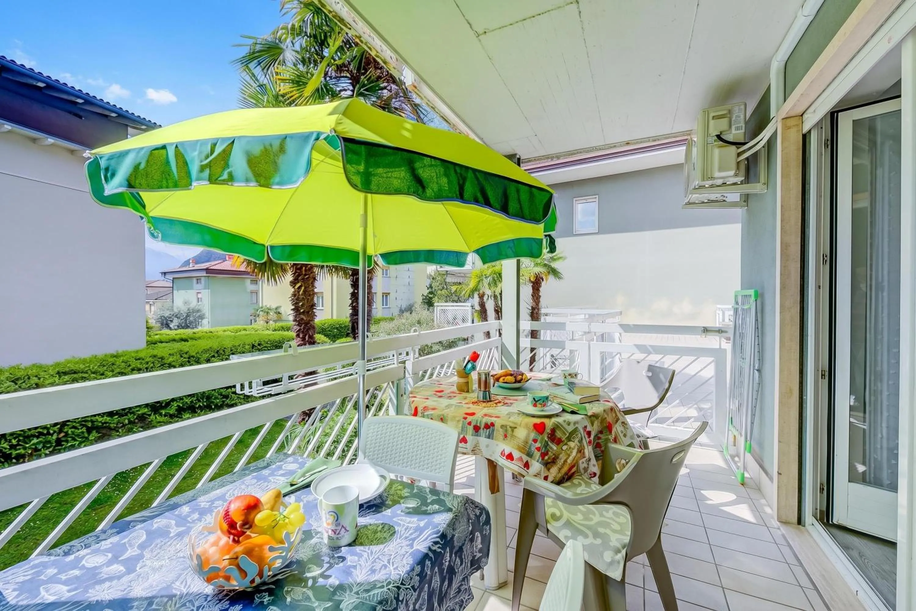 Dining area in Marina's Green Home - Happy Rentals