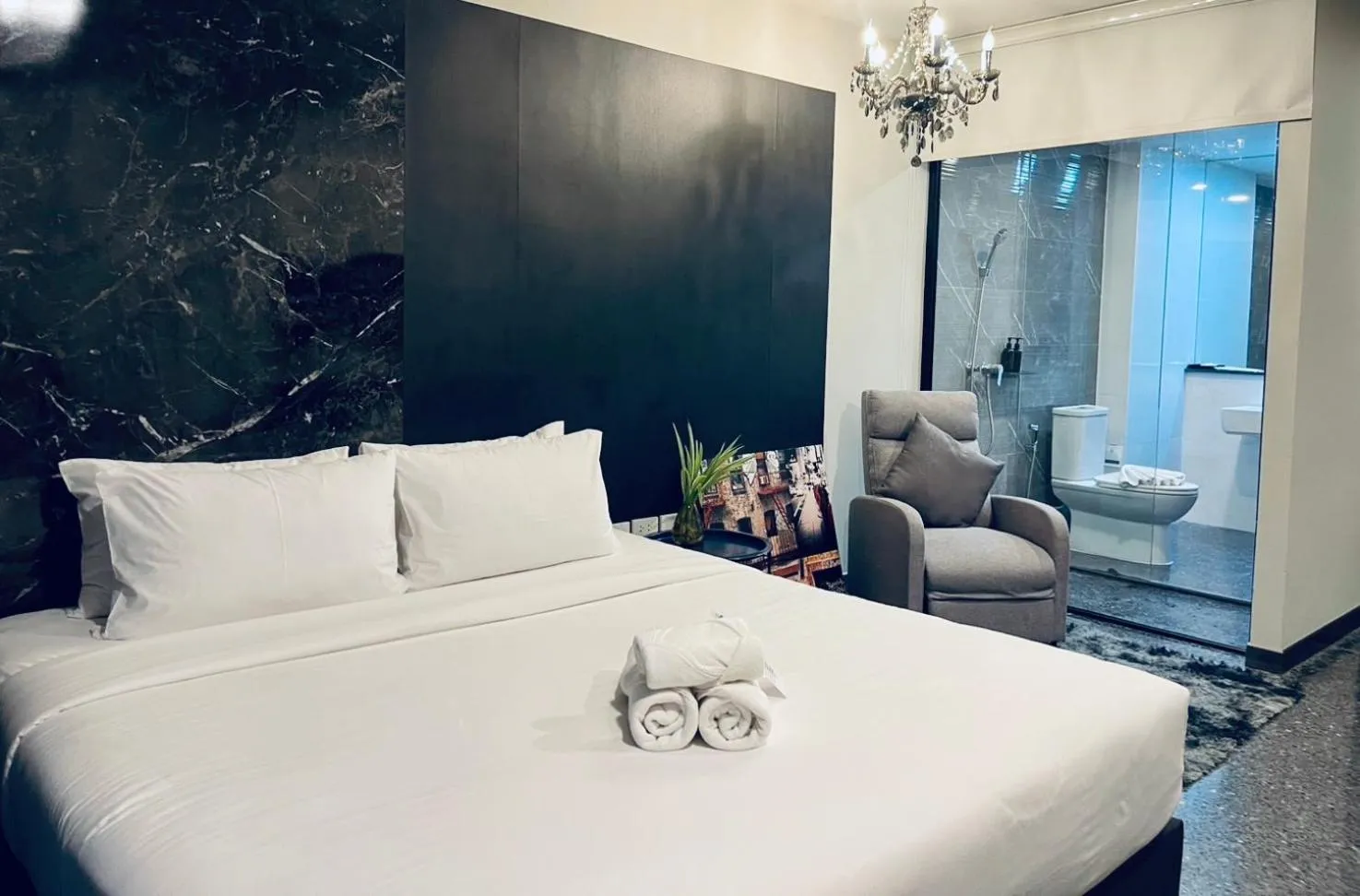 Photo of the whole room, Bed in Sibtis Hotel