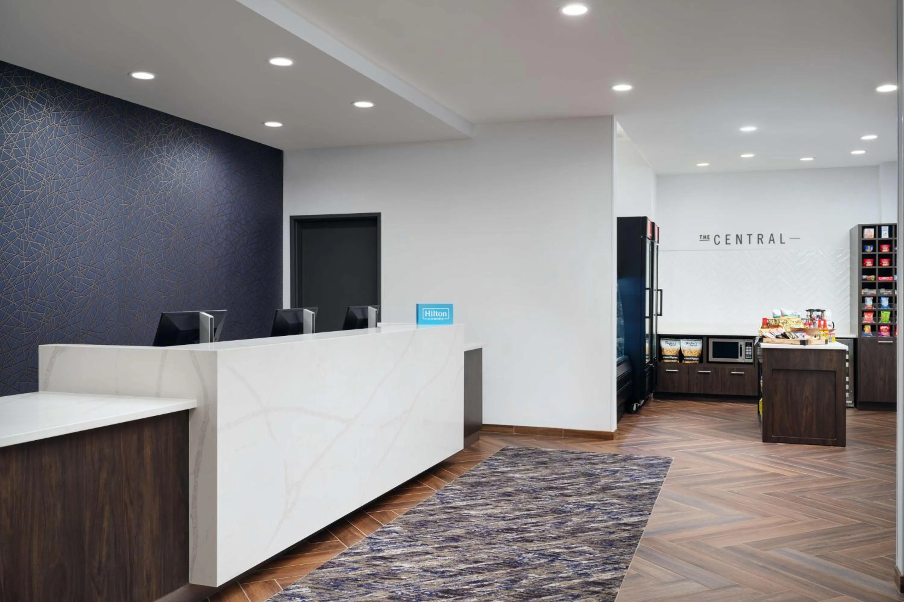 Lobby or reception in Hampton Inn Towson Downtown