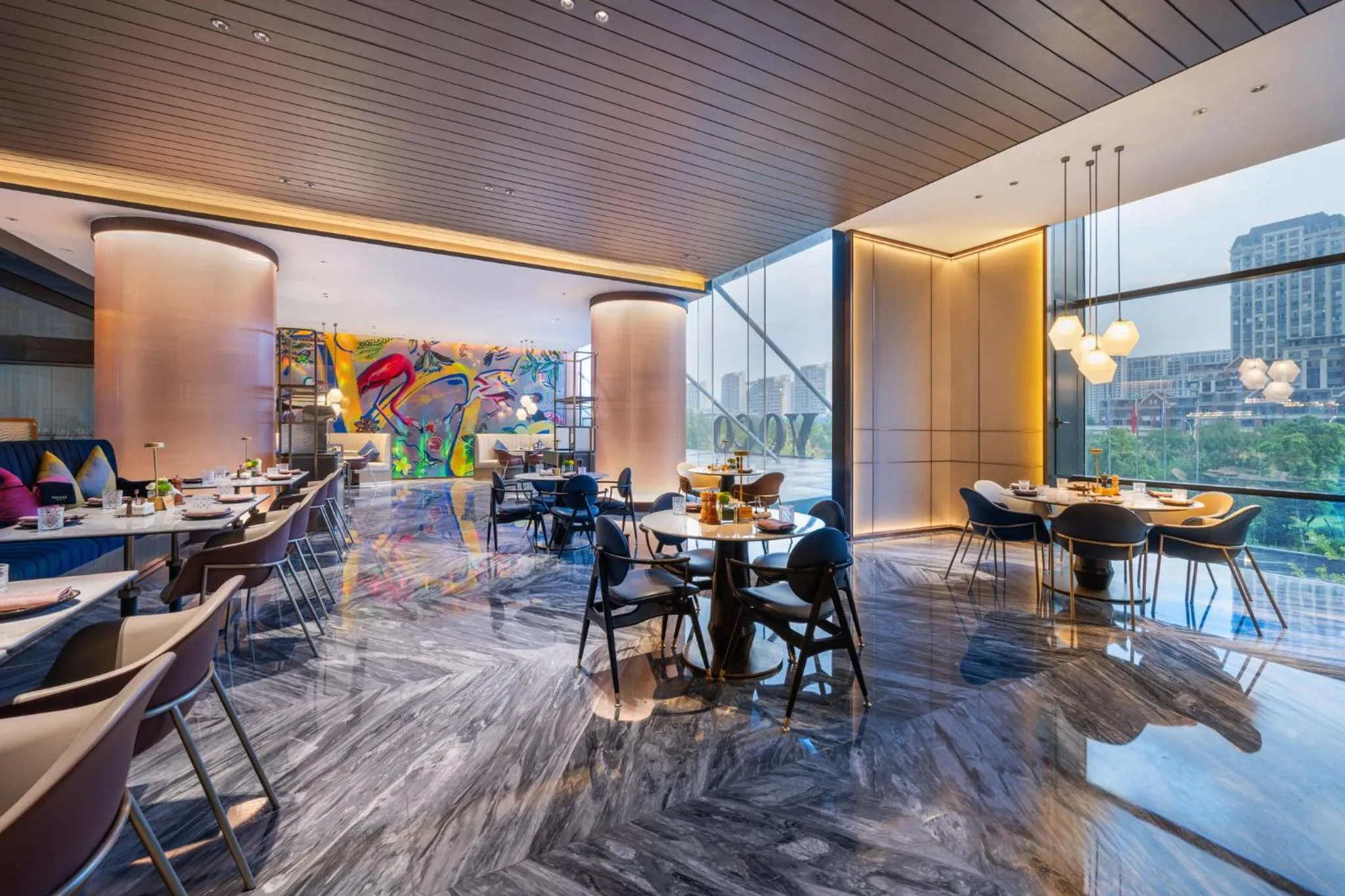 Restaurant/places to eat in voco Hefei Binhu by IHG