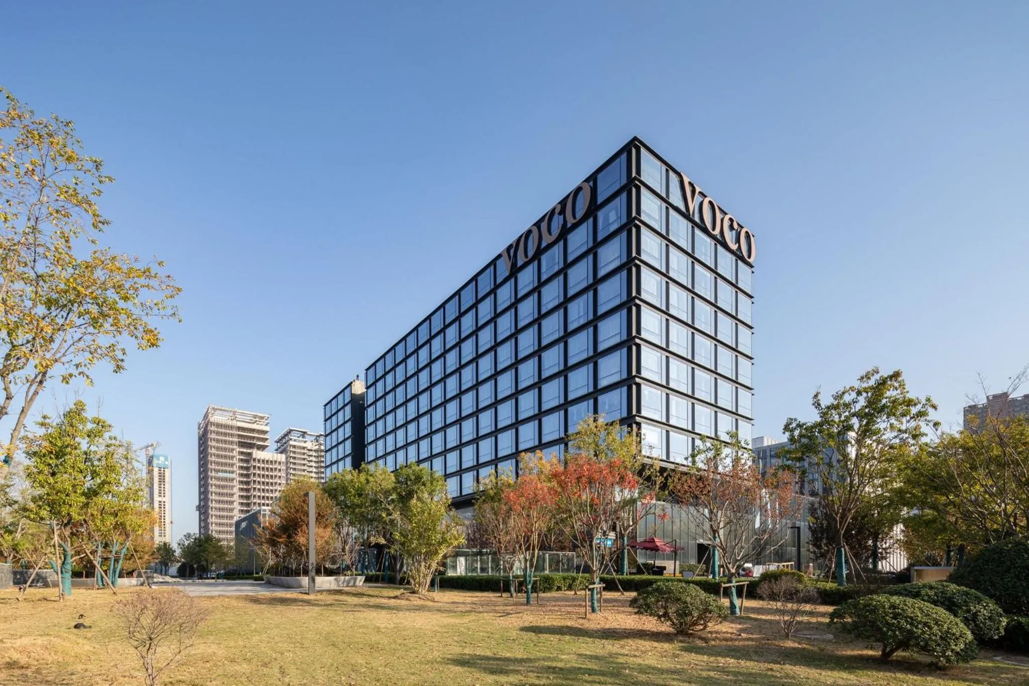 Property building in voco Hefei Binhu by IHG