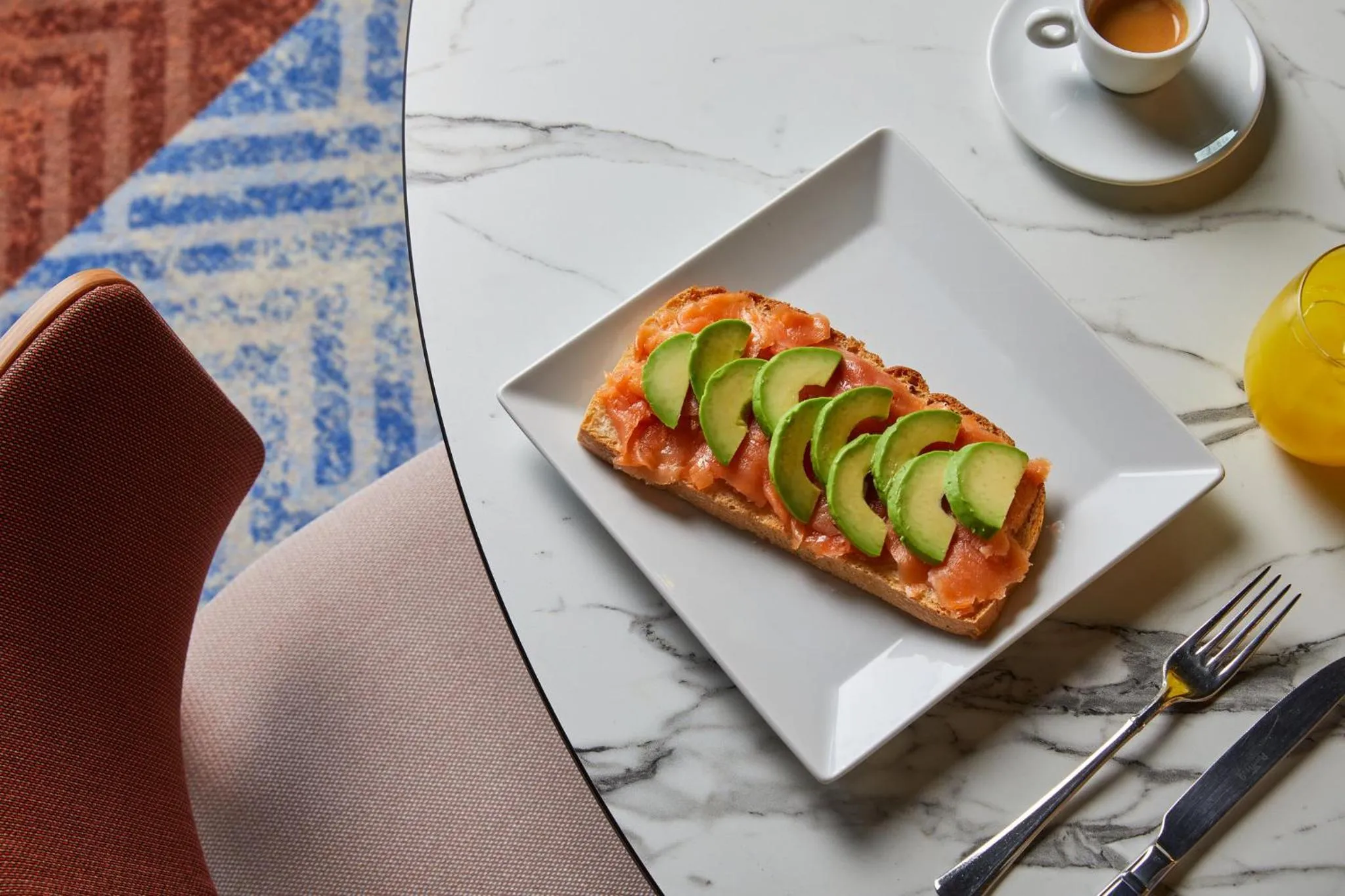 Restaurant/places to eat in Crowne Plaza Madrid - Centre Retiro by IHG