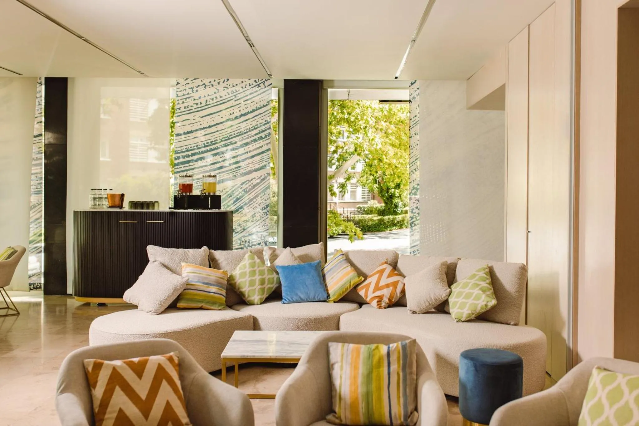 Meeting/conference room in Crowne Plaza Madrid - Centre Retiro by IHG