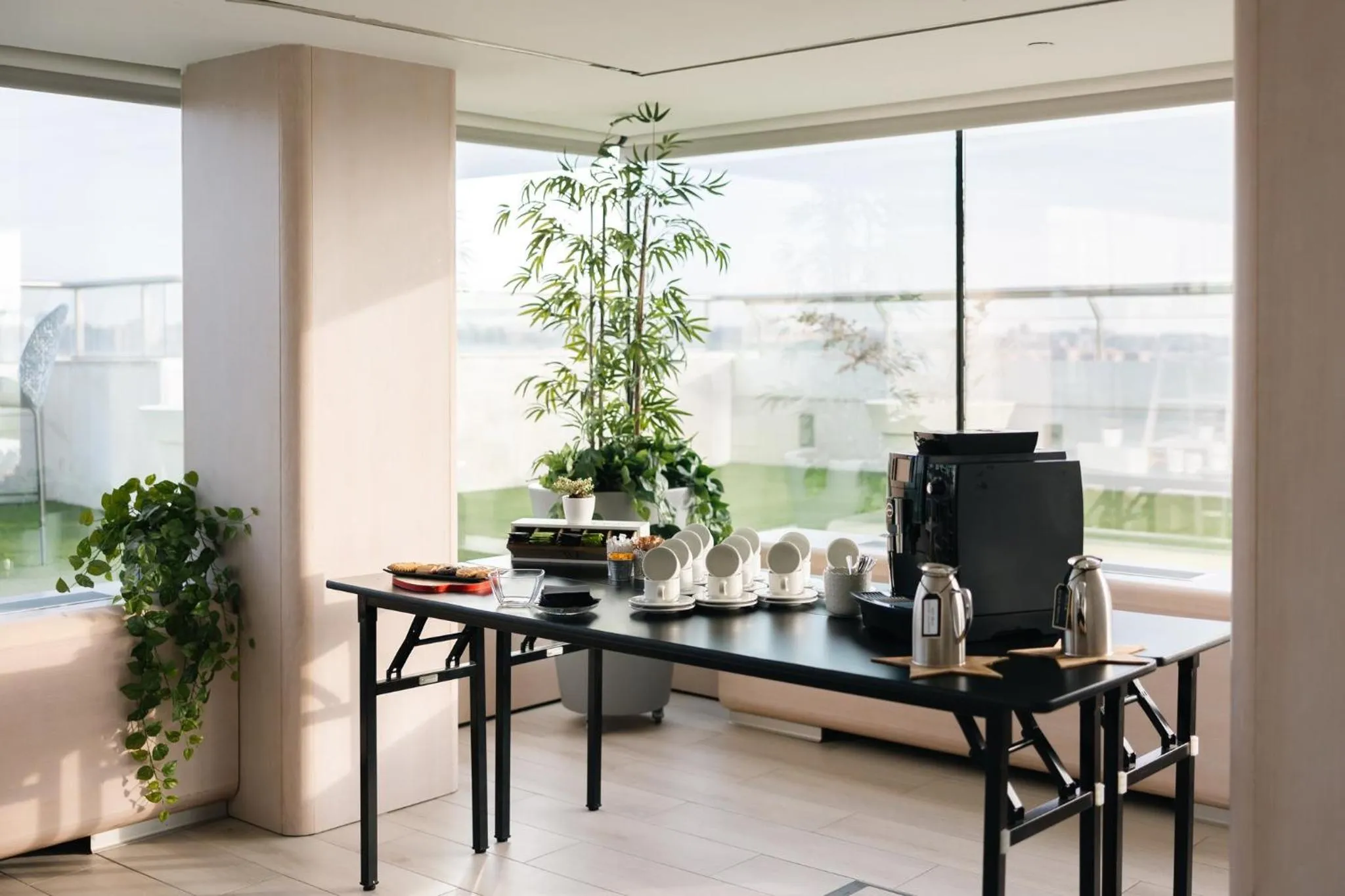 Meeting/conference room in Crowne Plaza Madrid - Centre Retiro by IHG