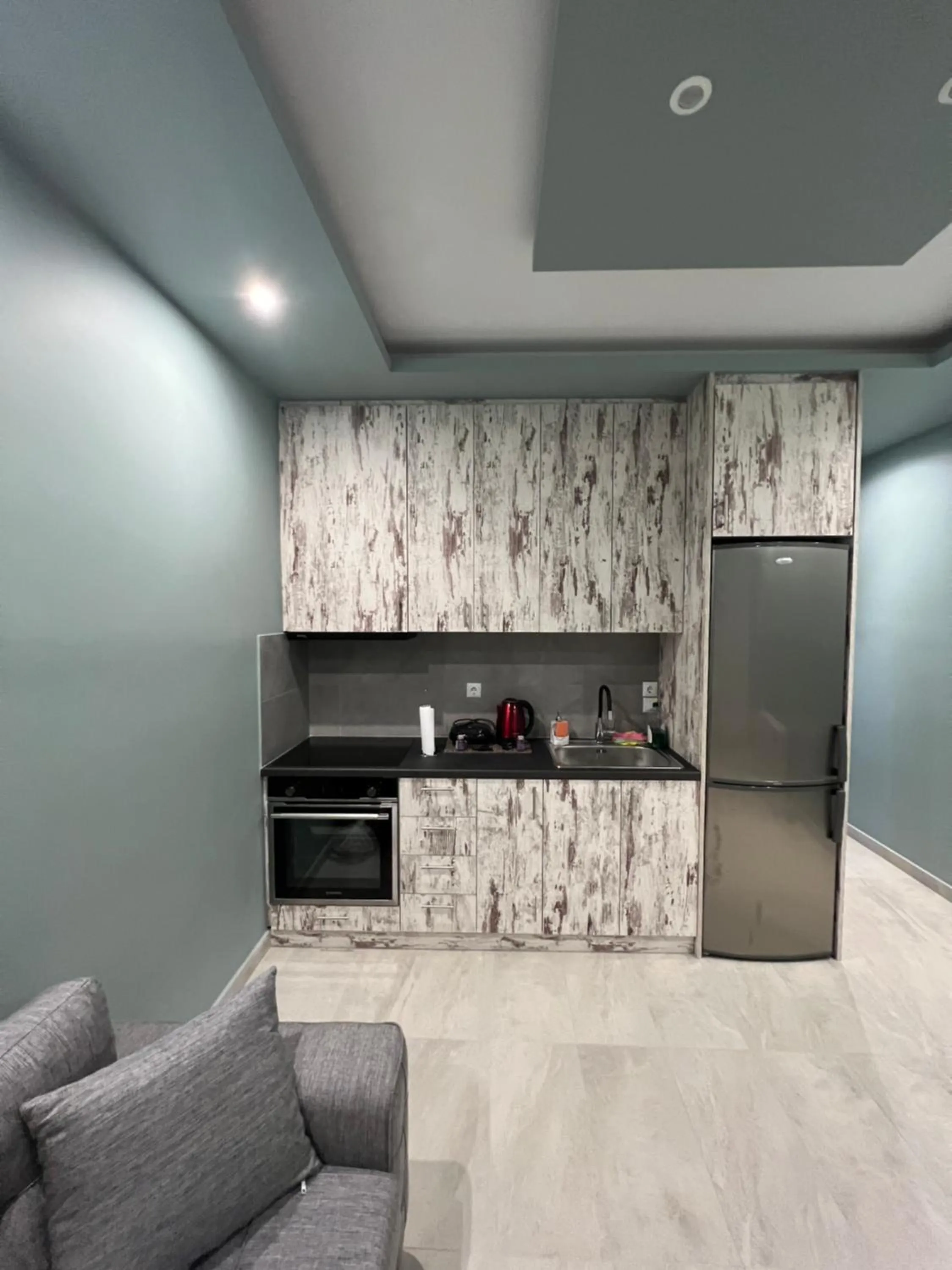 Akrotiri Luxury Suites