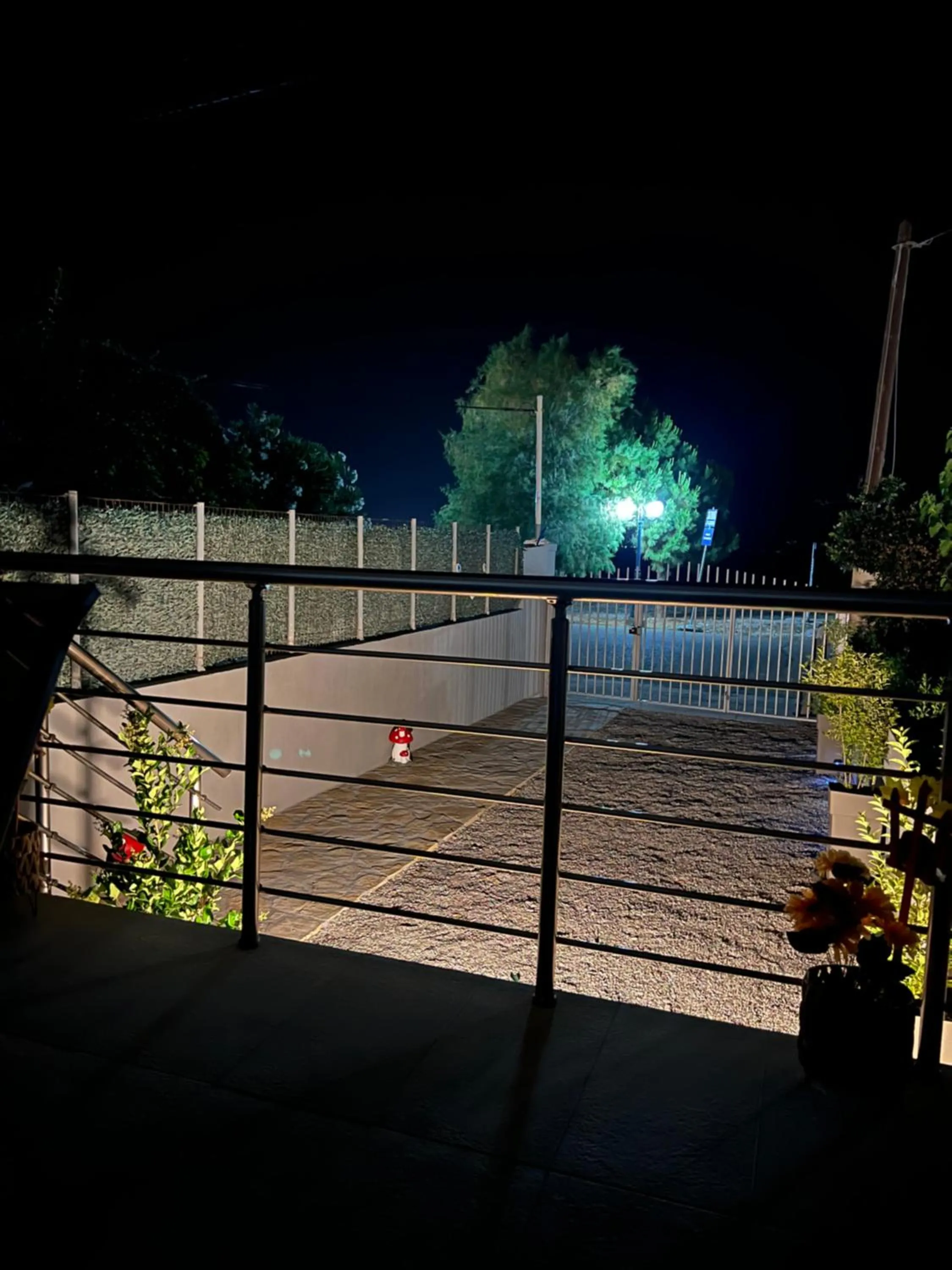 Akrotiri Luxury Suites