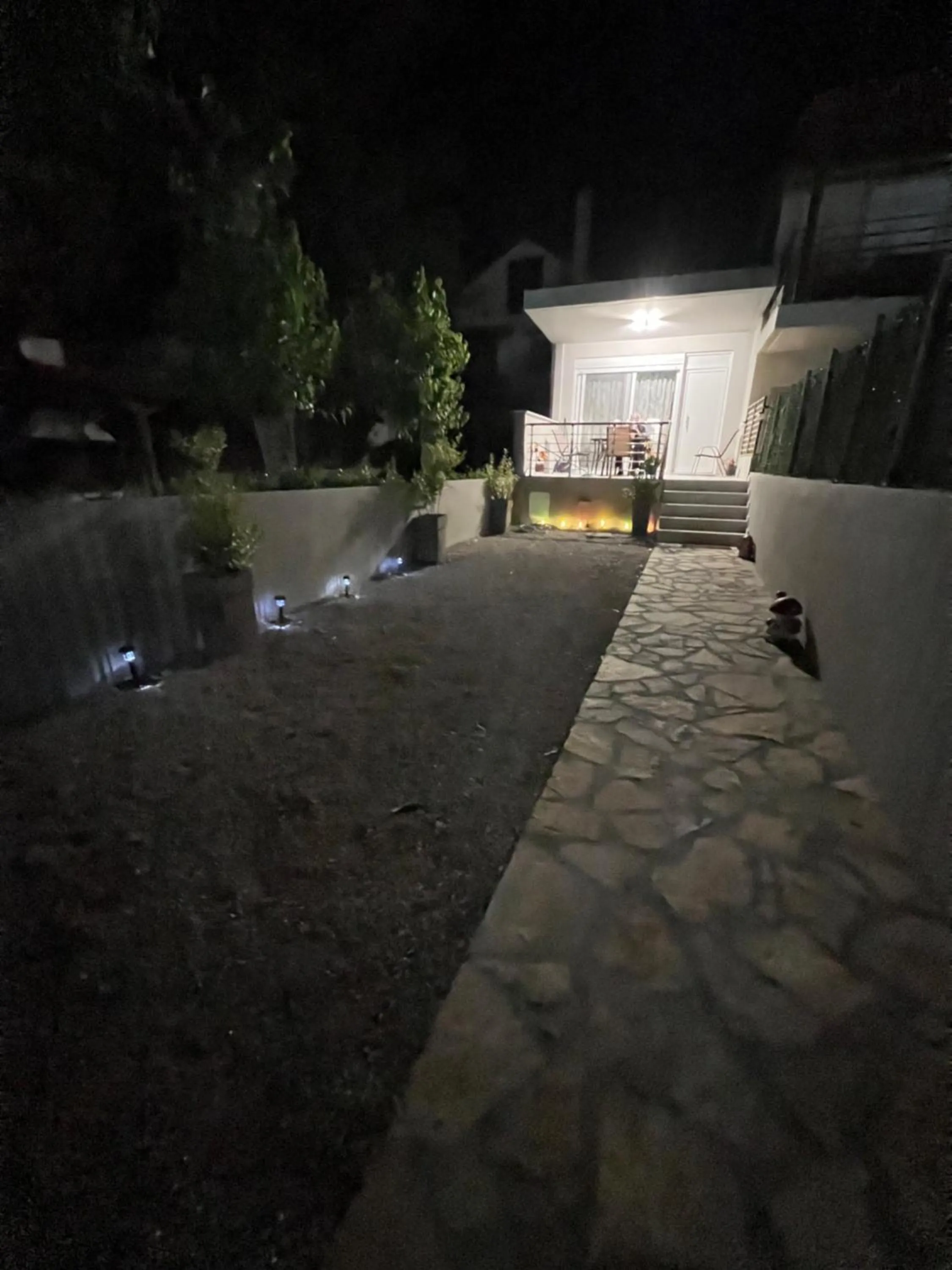 Akrotiri Luxury Suites