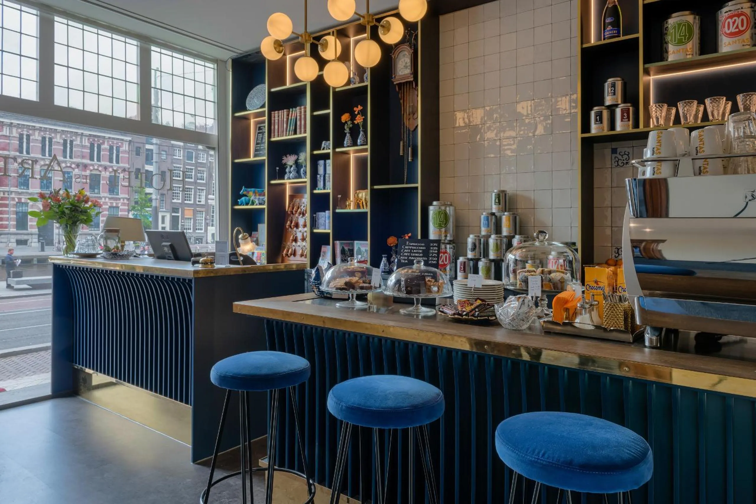 Lounge or bar in Boutique Hotel des Arts