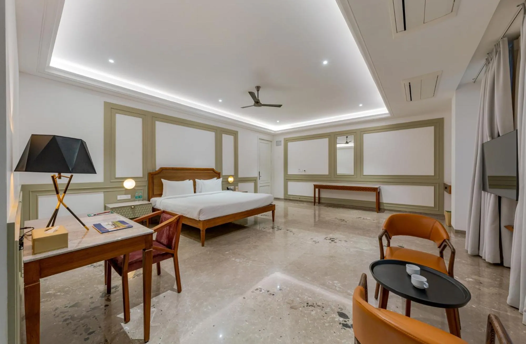 Bed in Highland Club with Swimming Pool-GYM