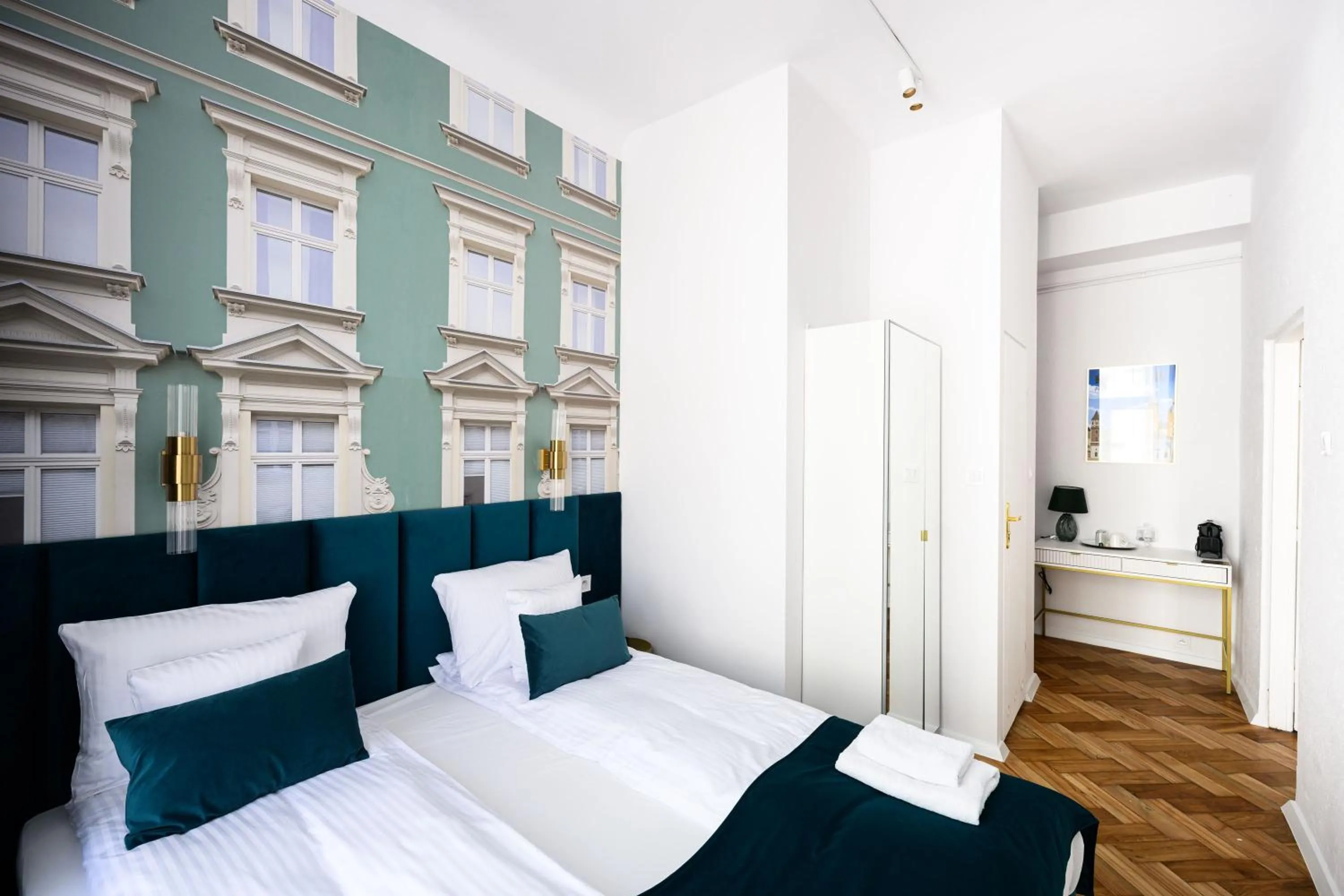 TV and multimedia, Bed in Wiślna Main Square Apartments