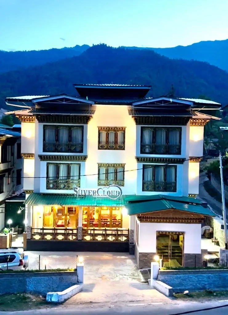 Property building in Silver Cloud Hotel