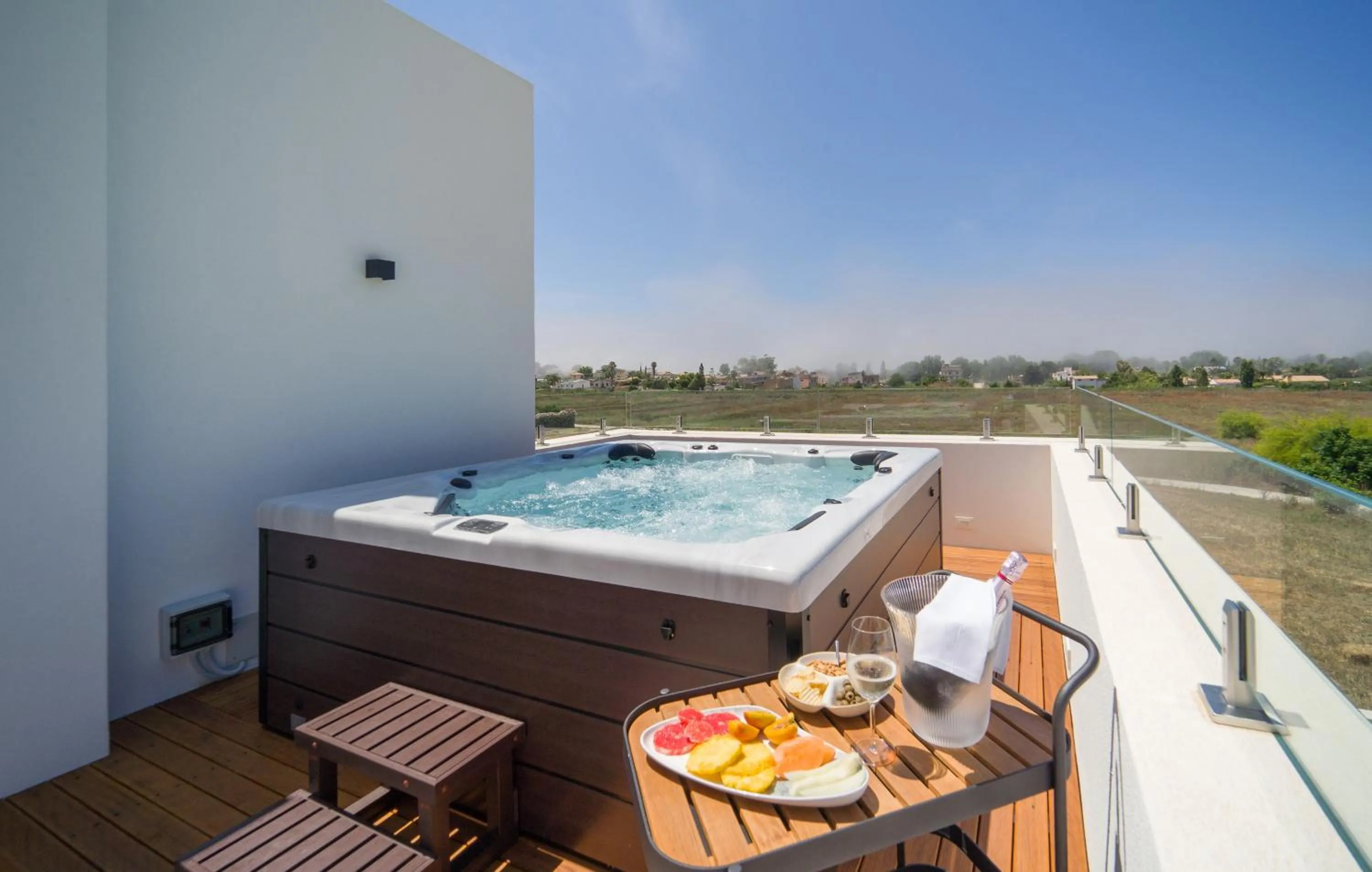 Hot Tub in Villa Salisà
