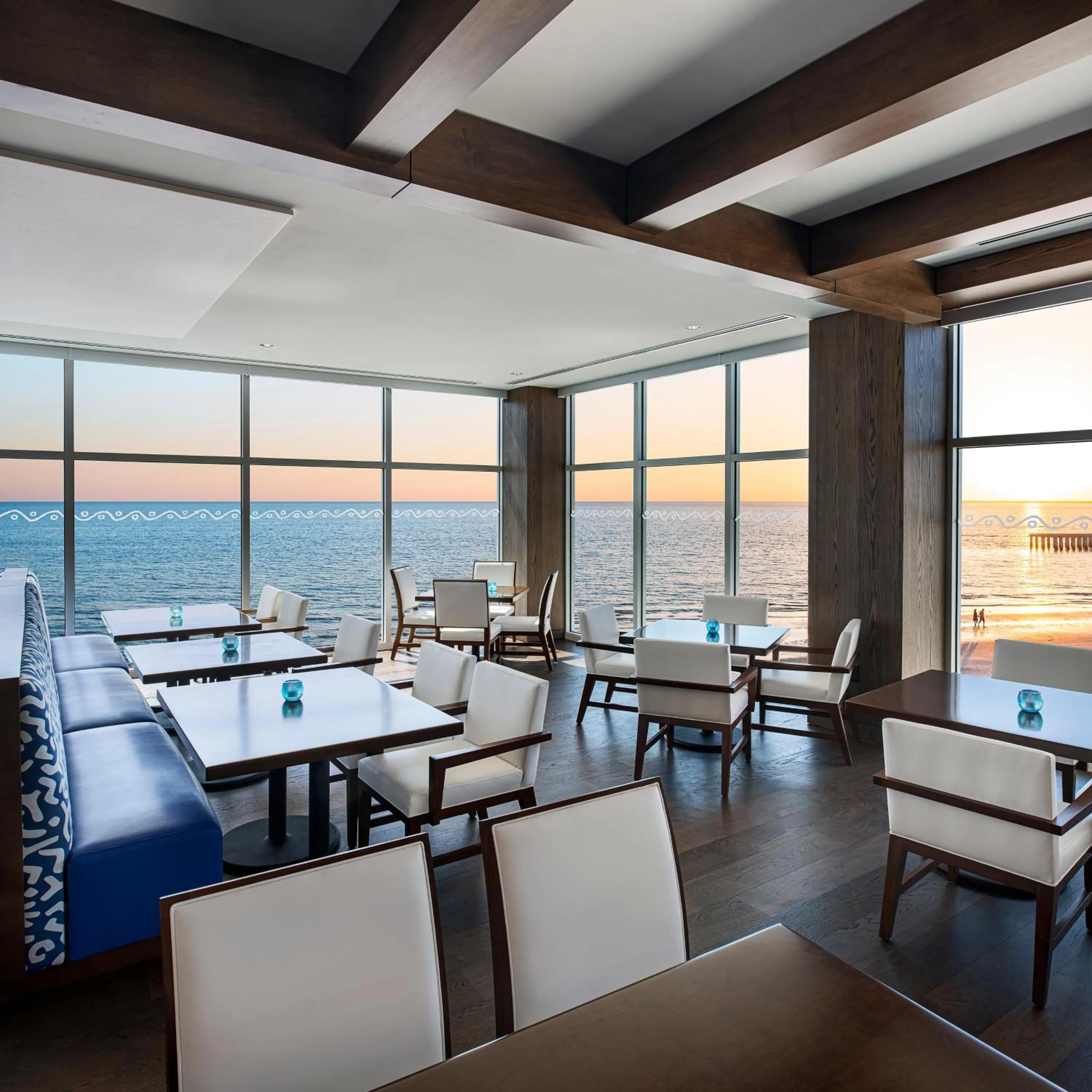 Restaurant/places to eat in Margaritaville Beach Resort Ft Myers Beach