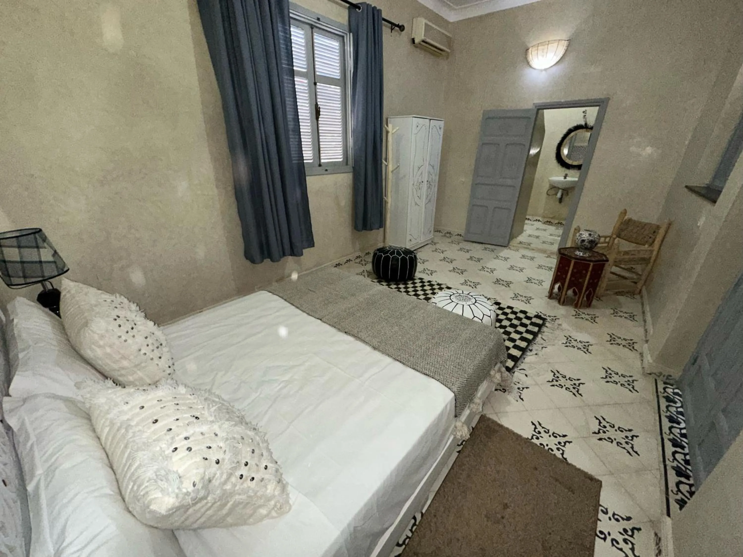 Bed in Oasis Merasi Marrakech