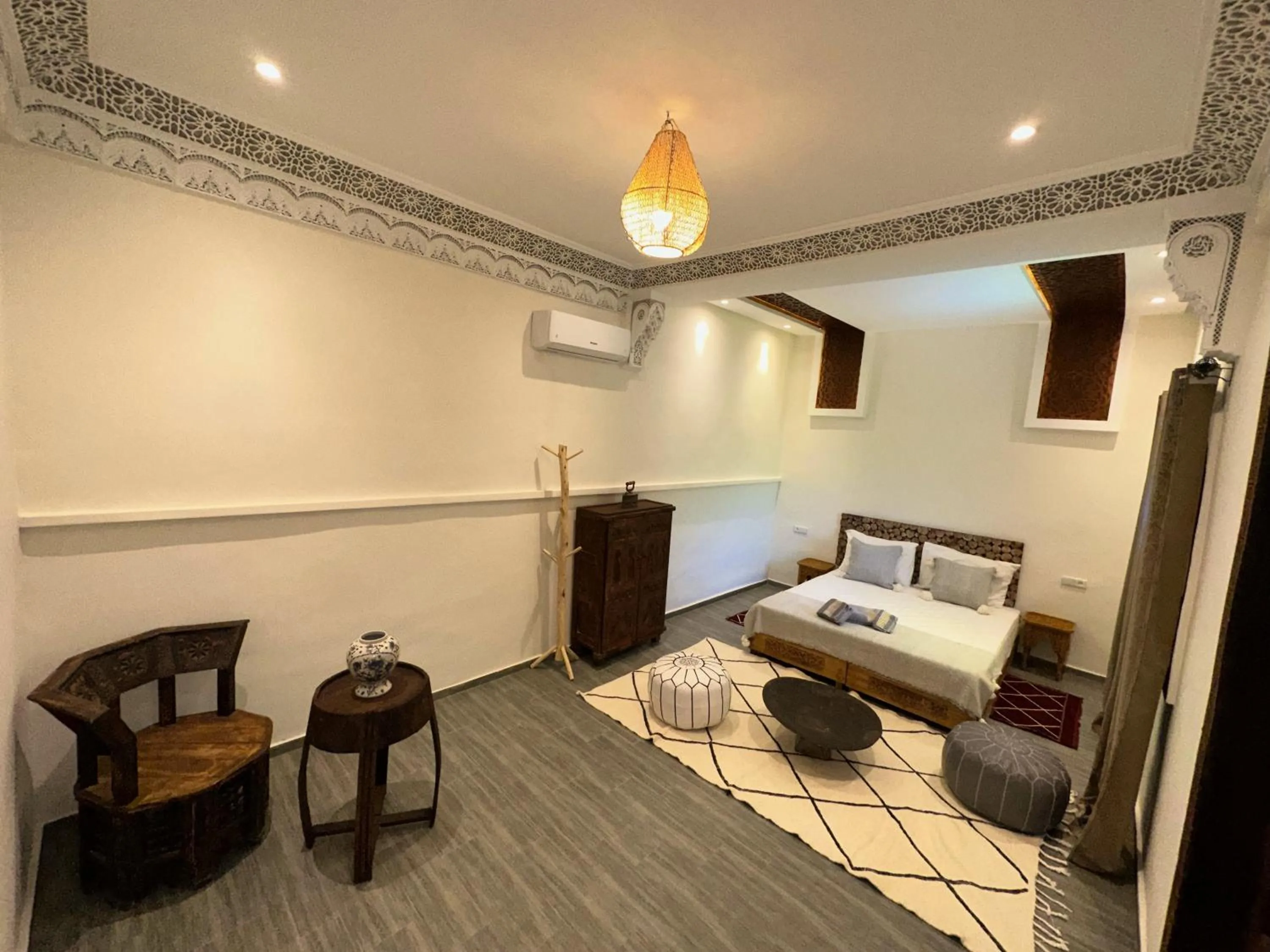 Bed in Oasis Merasi Marrakech