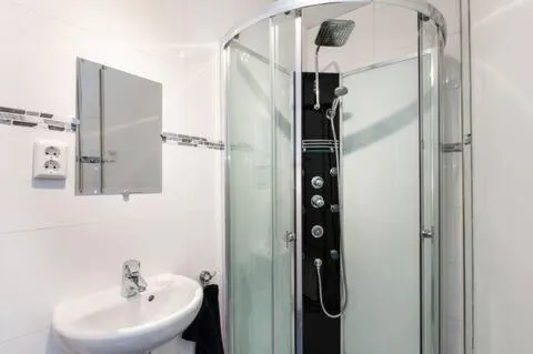 Crown Guesthouse Amsterdam