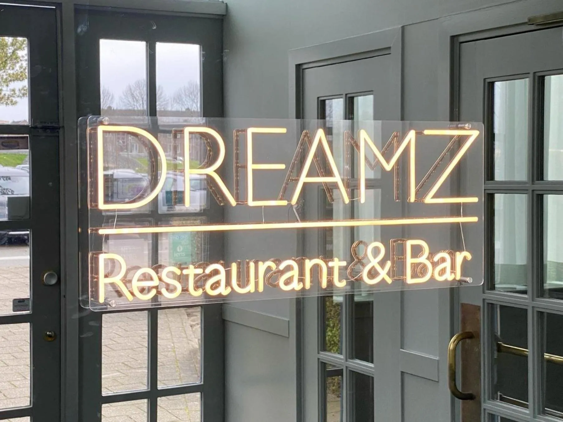 Restaurant/places to eat in Garner Hotel Maastricht by IHG