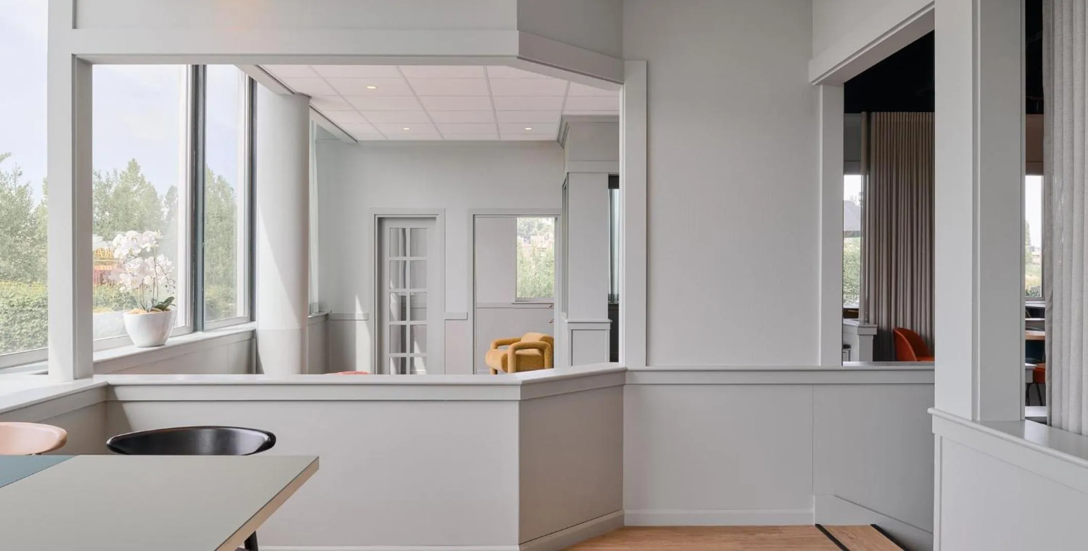 Restaurant/places to eat in Garner Hotel Maastricht by IHG