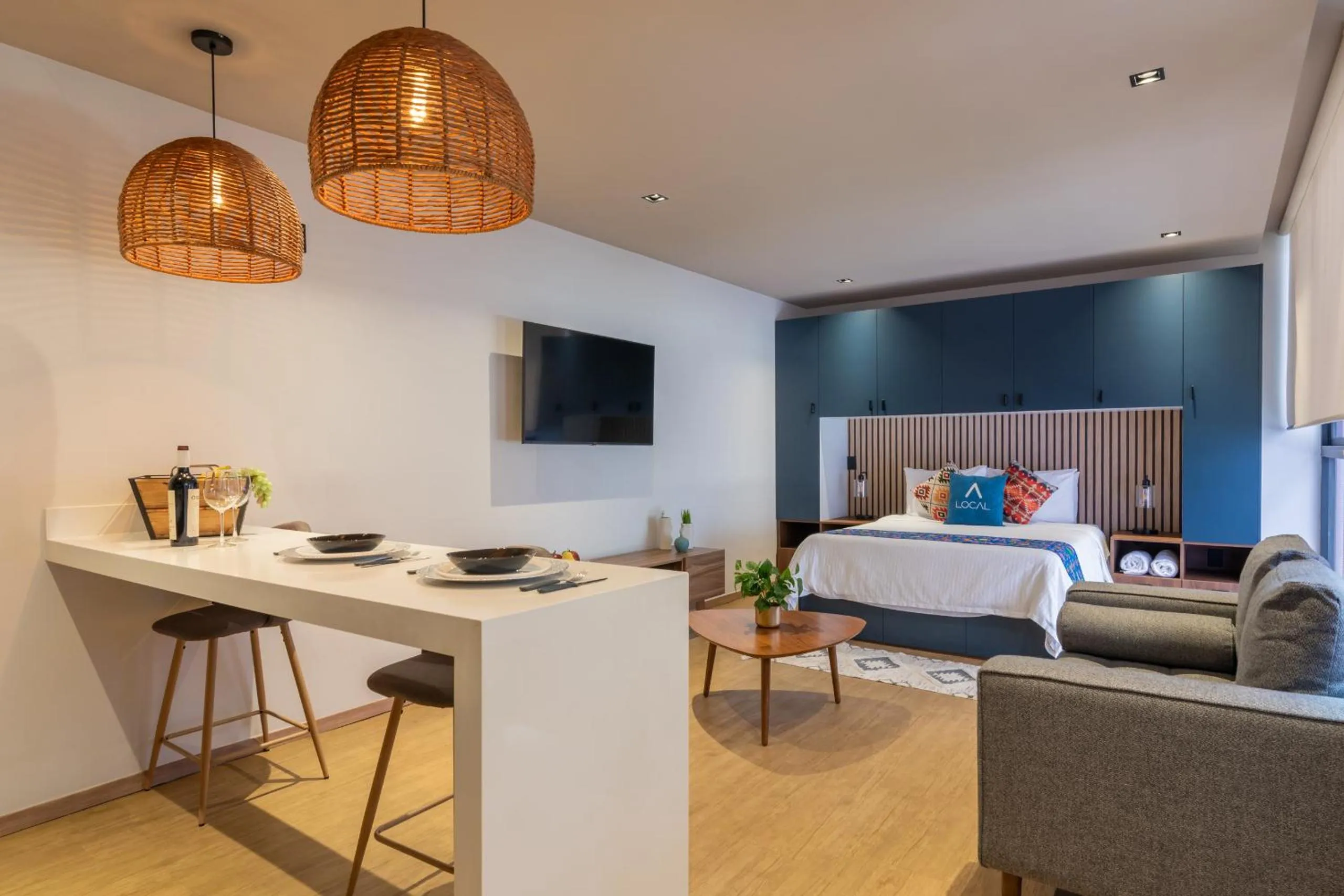 Photo of the whole room, Bed in Be Local