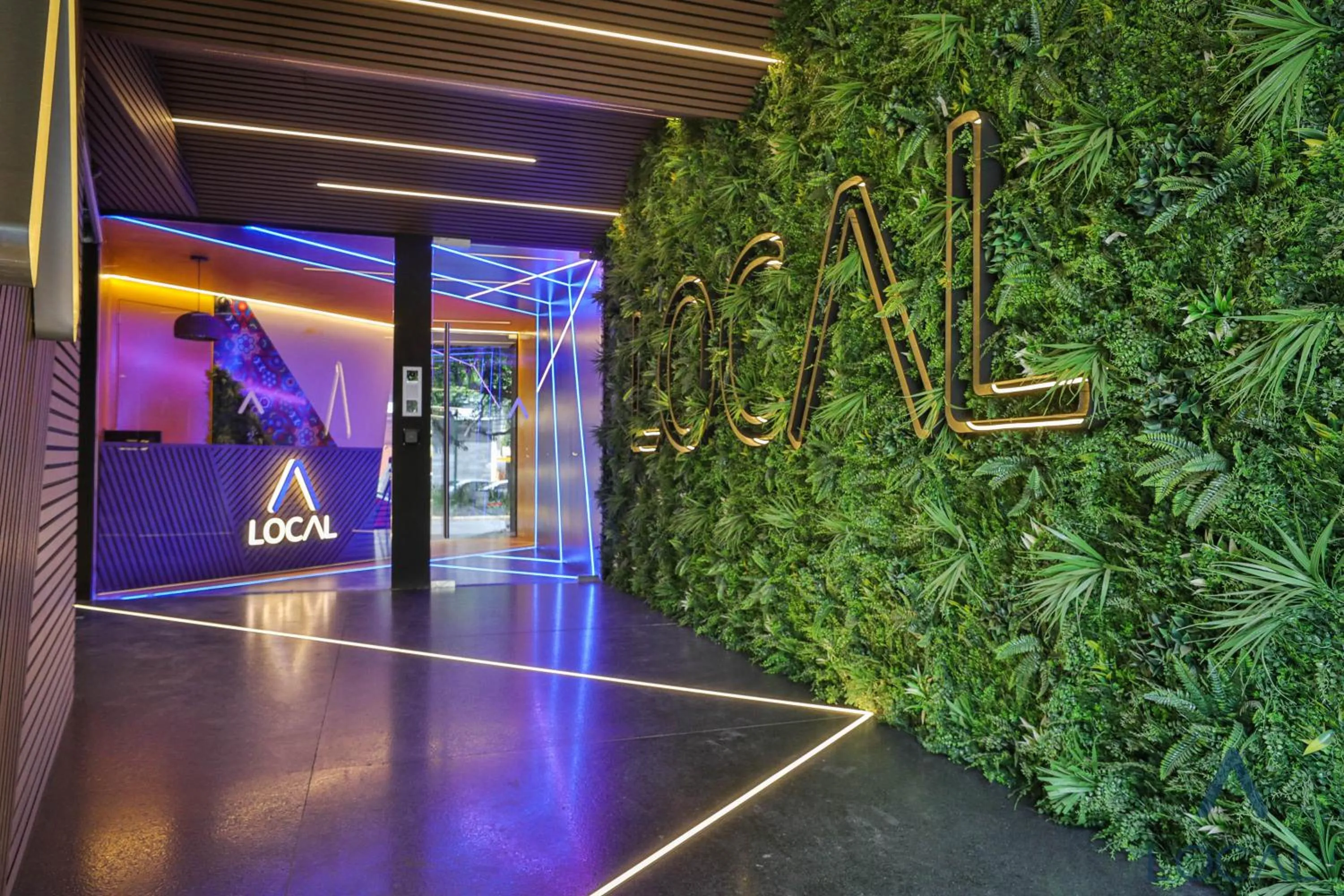 Facade/entrance in Be Local