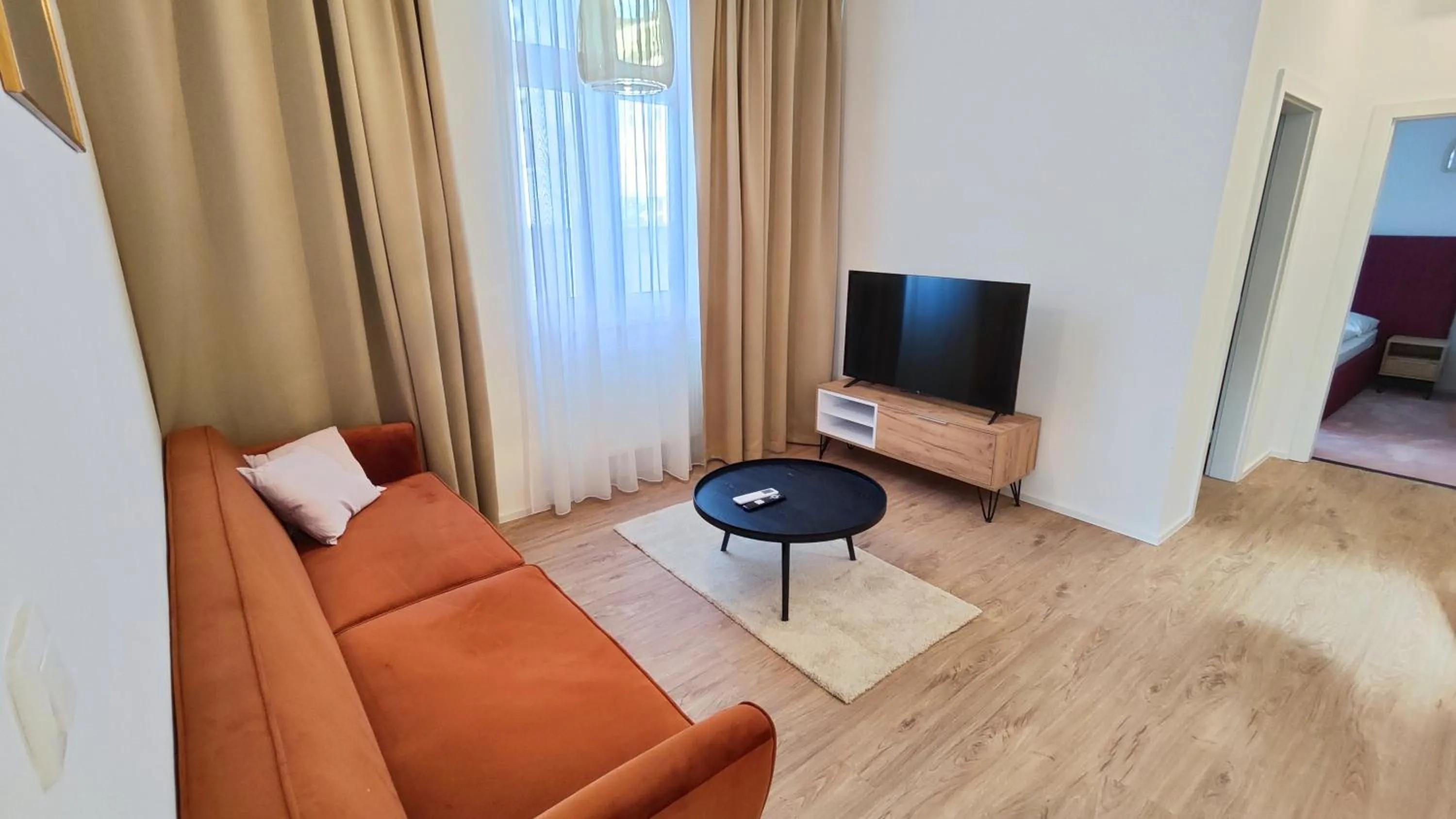 TV and multimedia in DOHNANYI Villa by CHORS