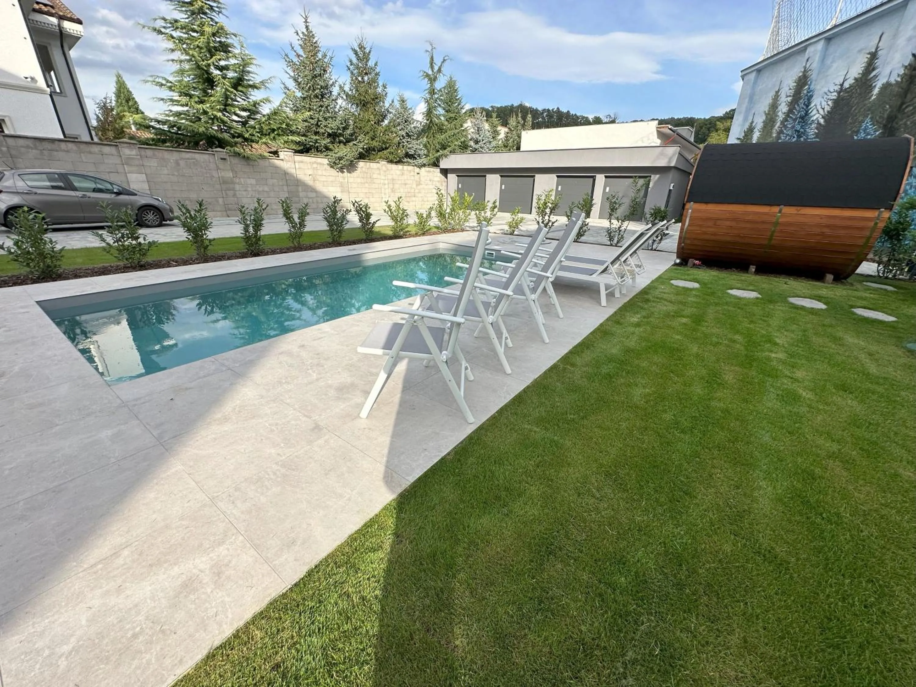 Garden in DOHNANYI Villa by CHORS