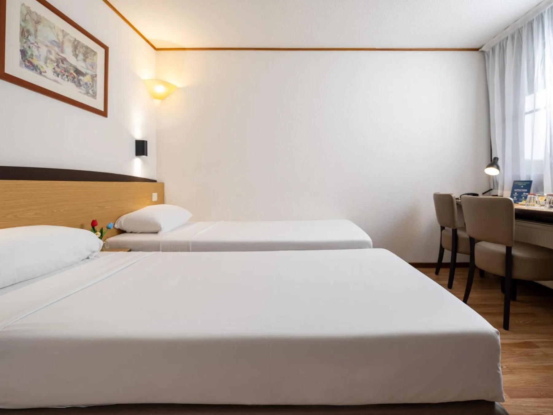 Bed in Campanile Hotel & Restaurant 's Hertogenbosch