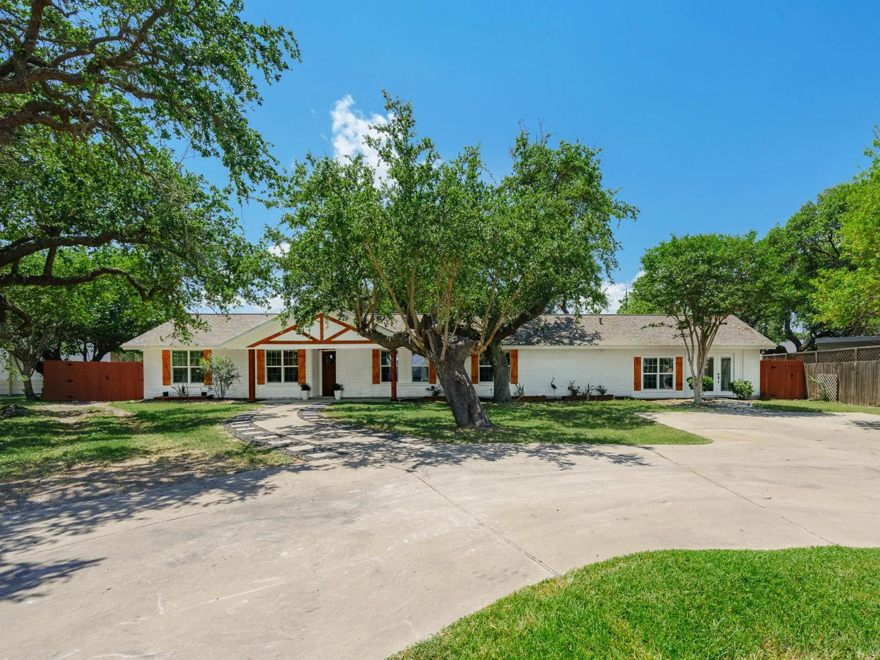 Property building in Reel Blessing