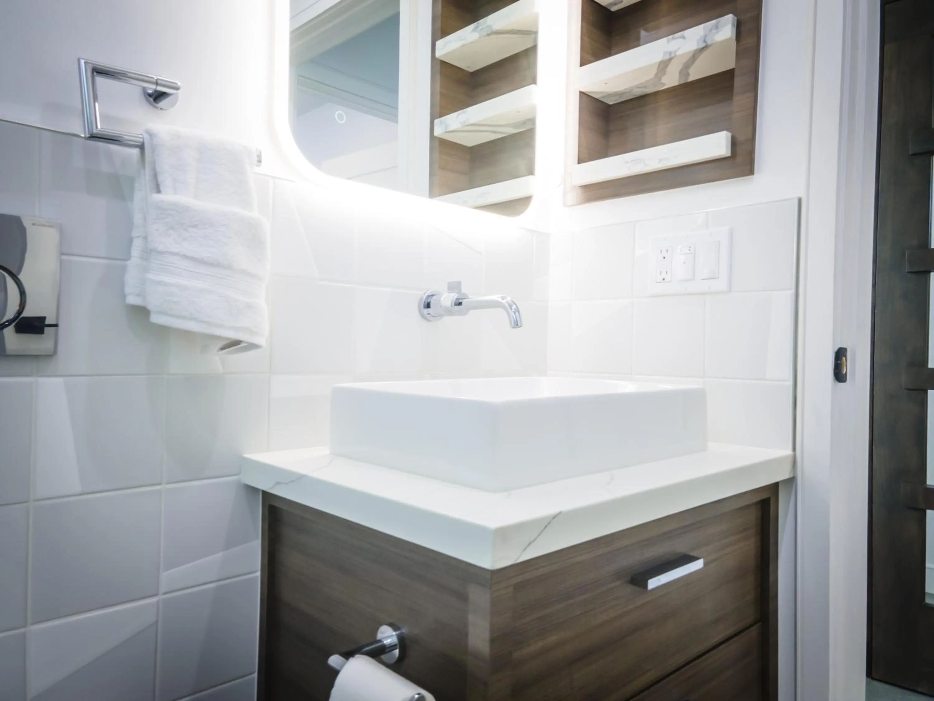 Bathroom in The Redline Venice