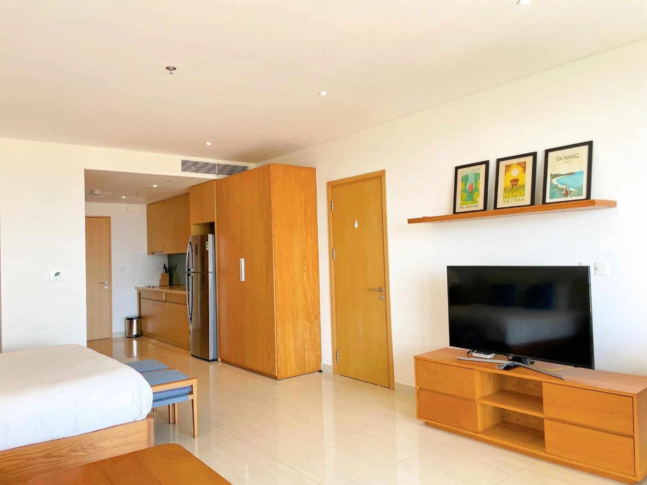 Communal lounge/ TV room, Bed in Memories Holiday beach villa Da Nang