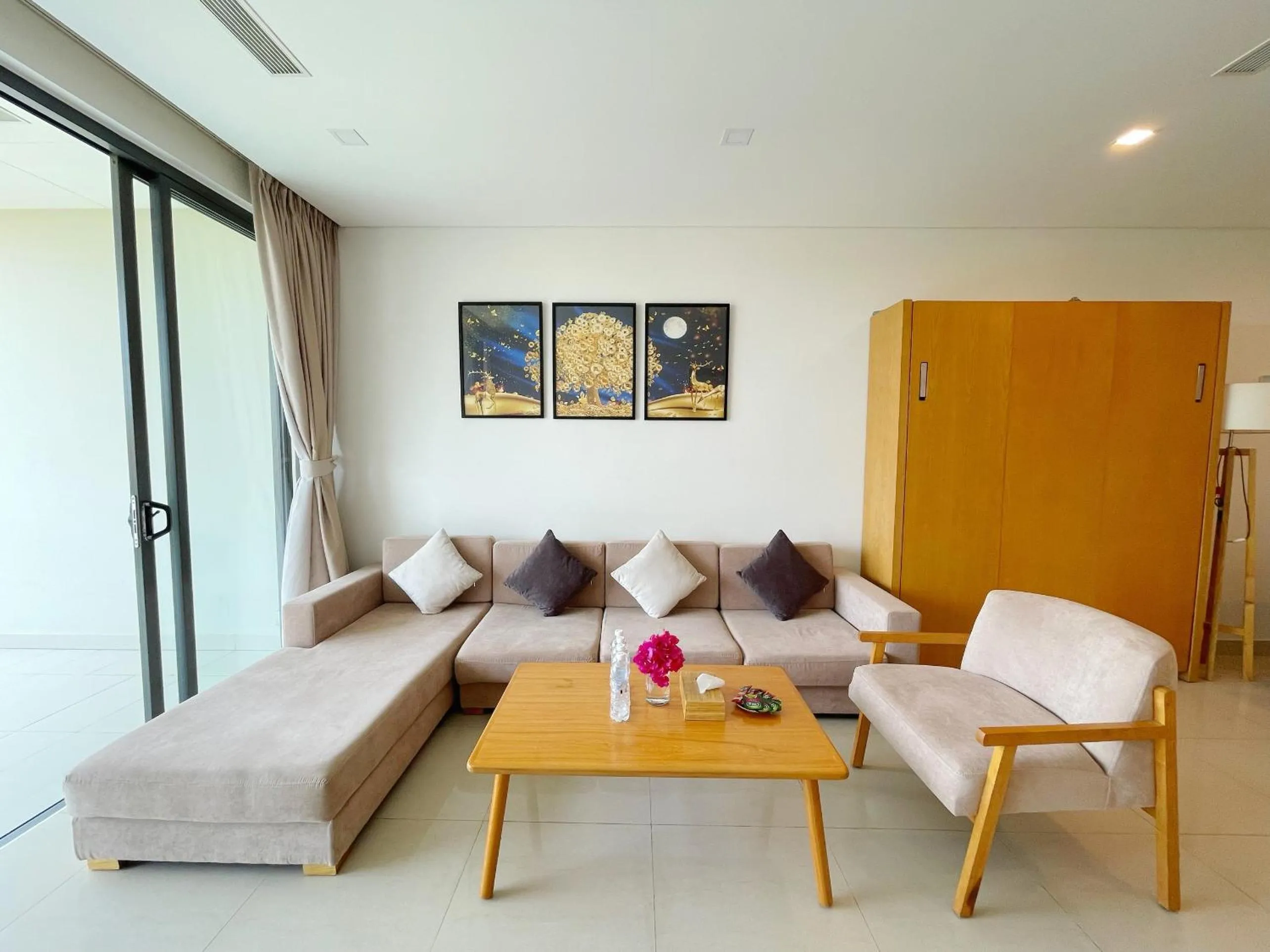 Living room in Memories Holiday beach villa Da Nang