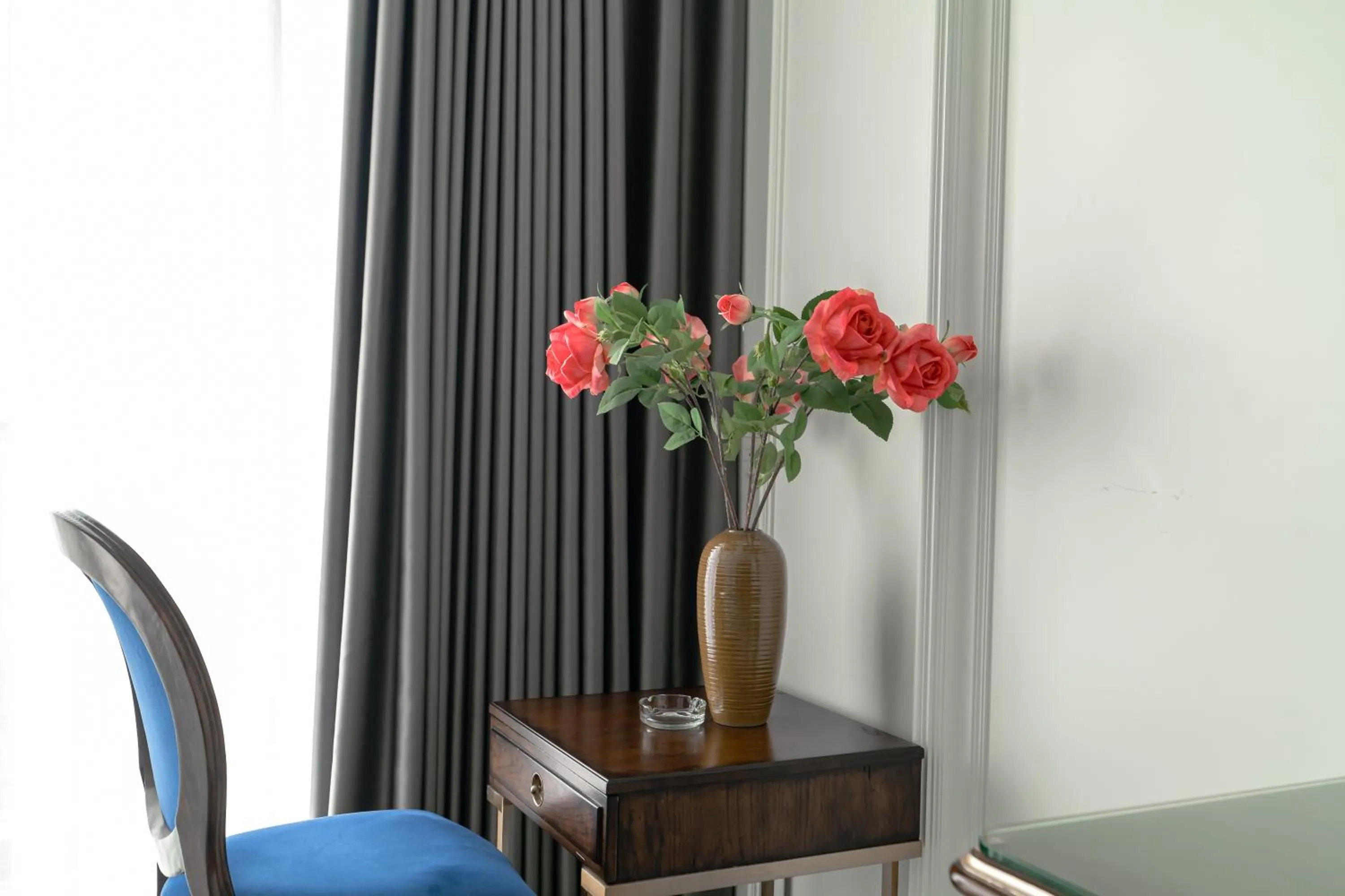 Seating area in Quang Minh Riverside Hotel Danang