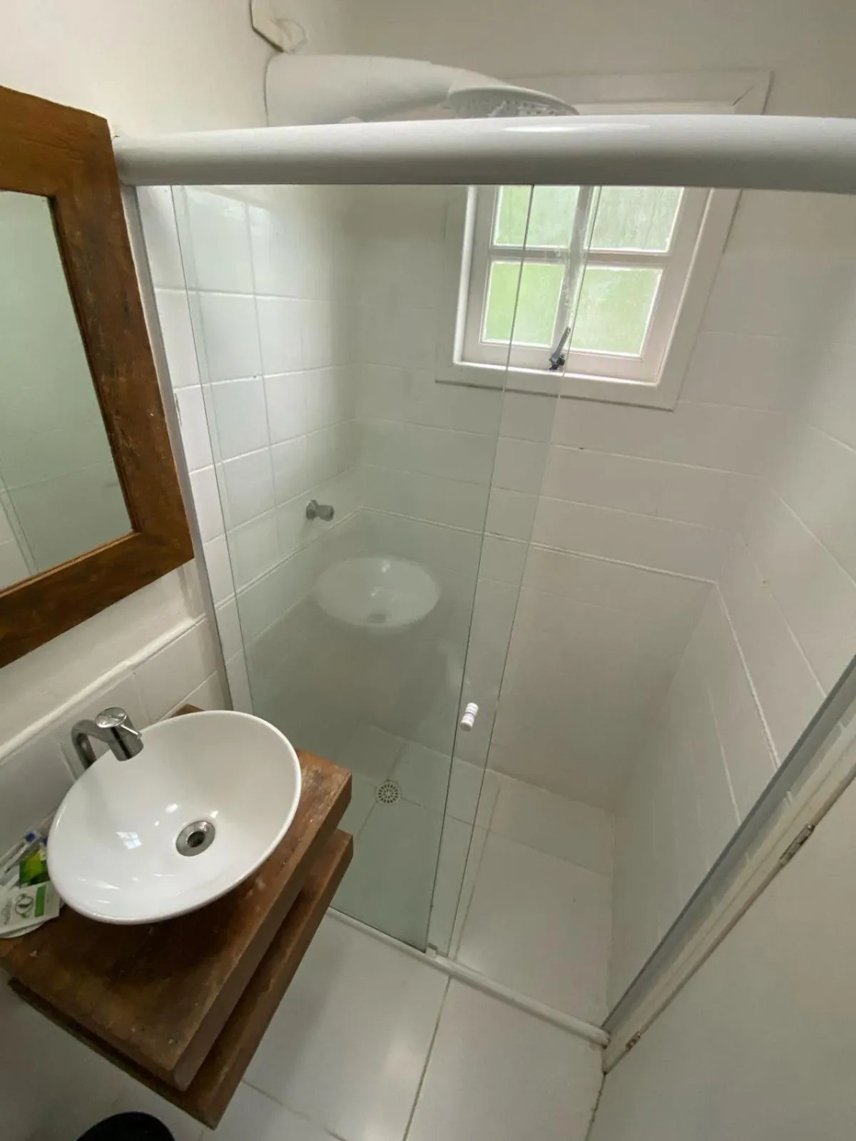 Shower in BOSQUE TOQUE TOQUE Pousada