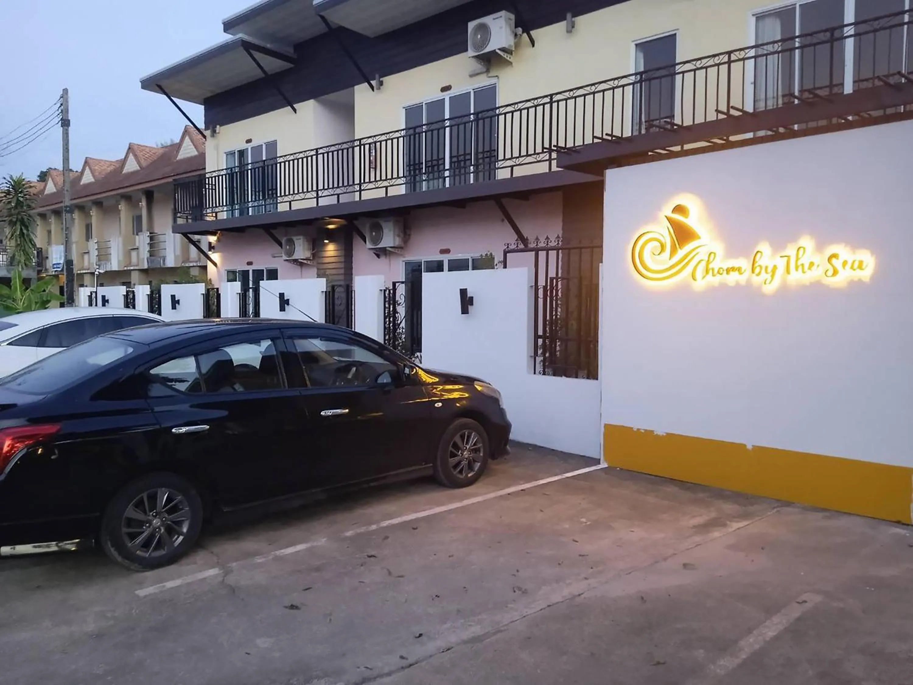 Property building in Anyavee Chom By The Sea