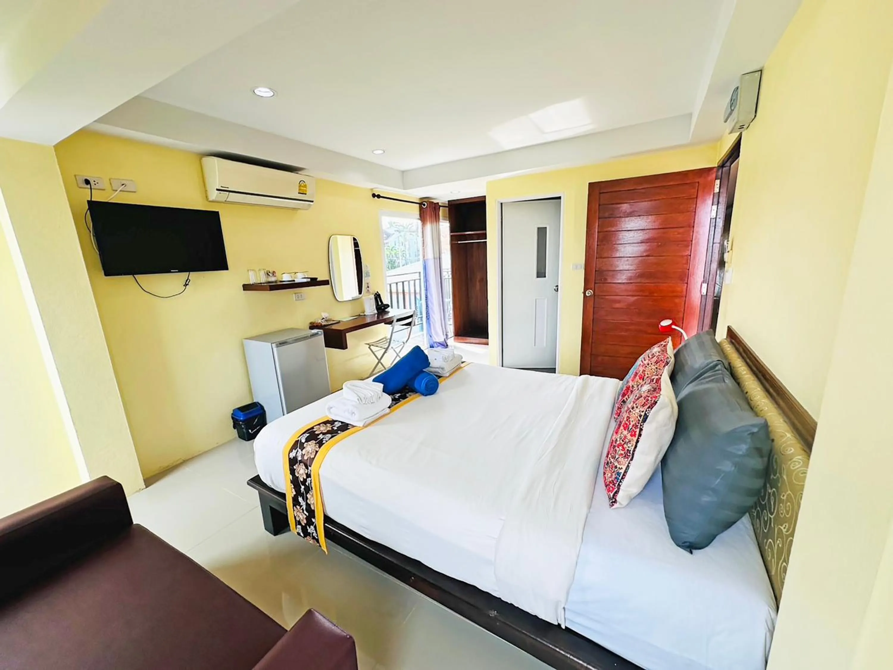 Bed in Anyavee Chom By The Sea