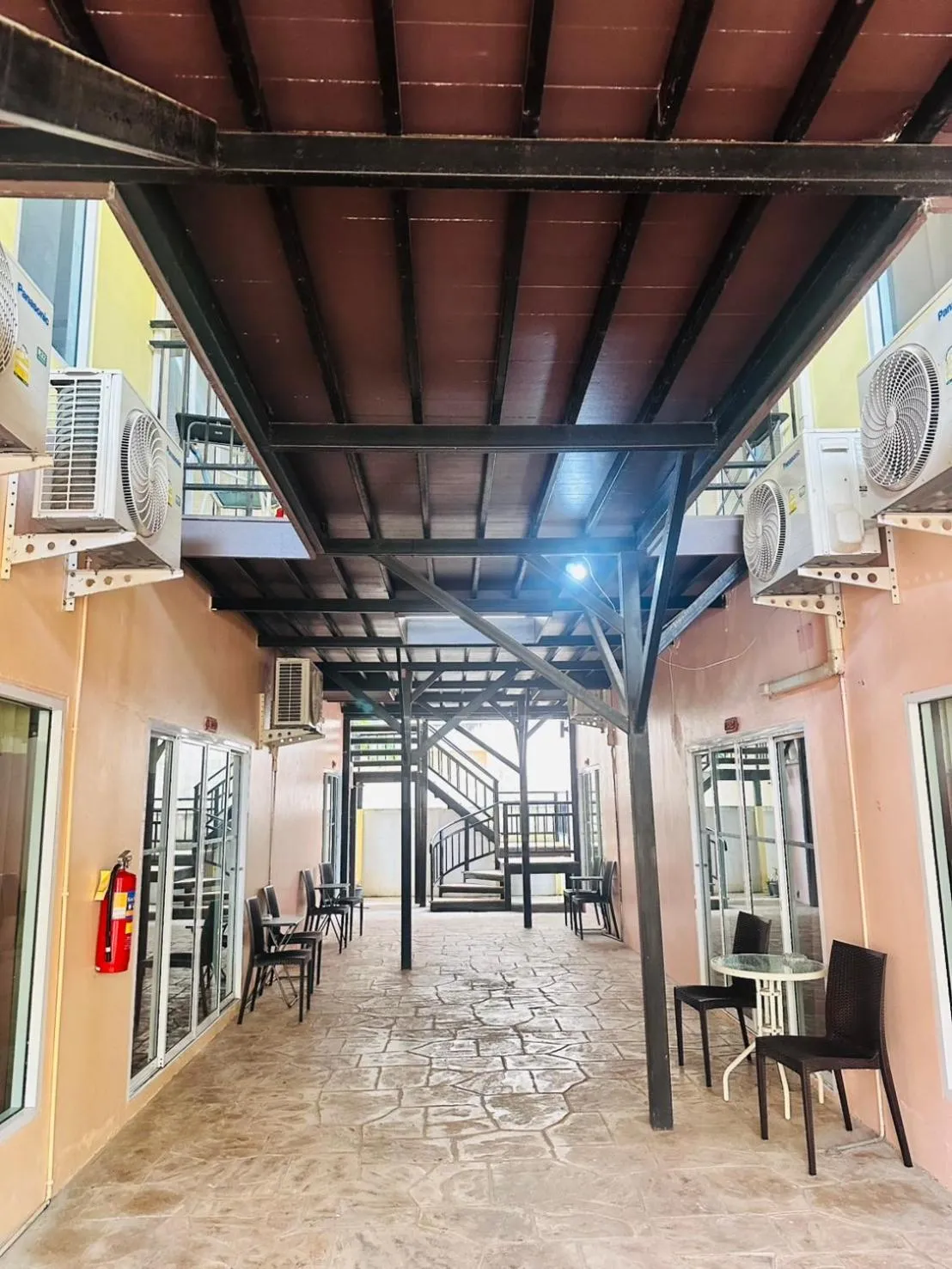 Anyavee Chom By The Sea