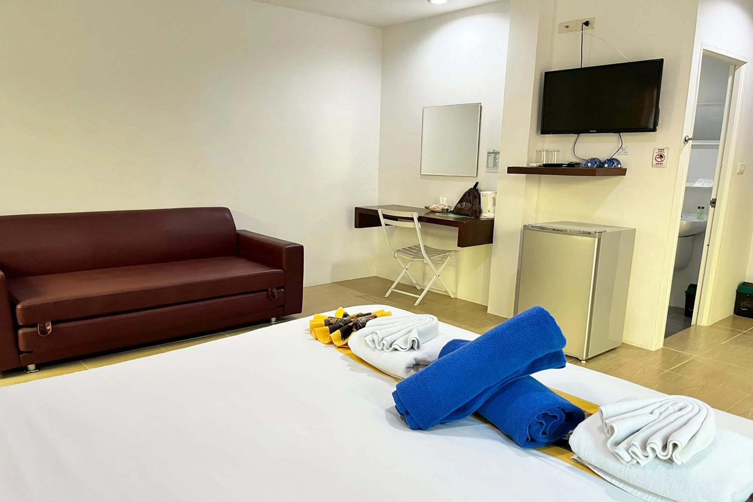 Bed in Anyavee Chom By The Sea