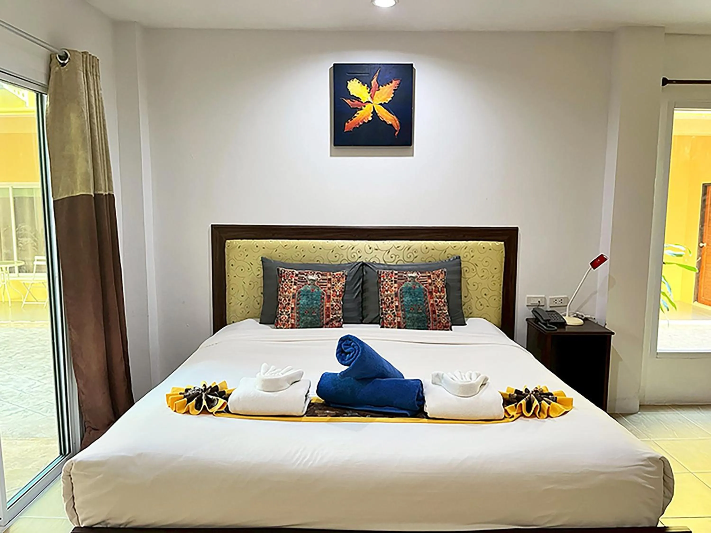 Bed in Anyavee Chom By The Sea