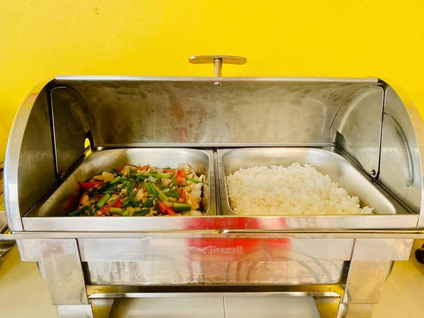 Food in Anyavee Chom By The Sea