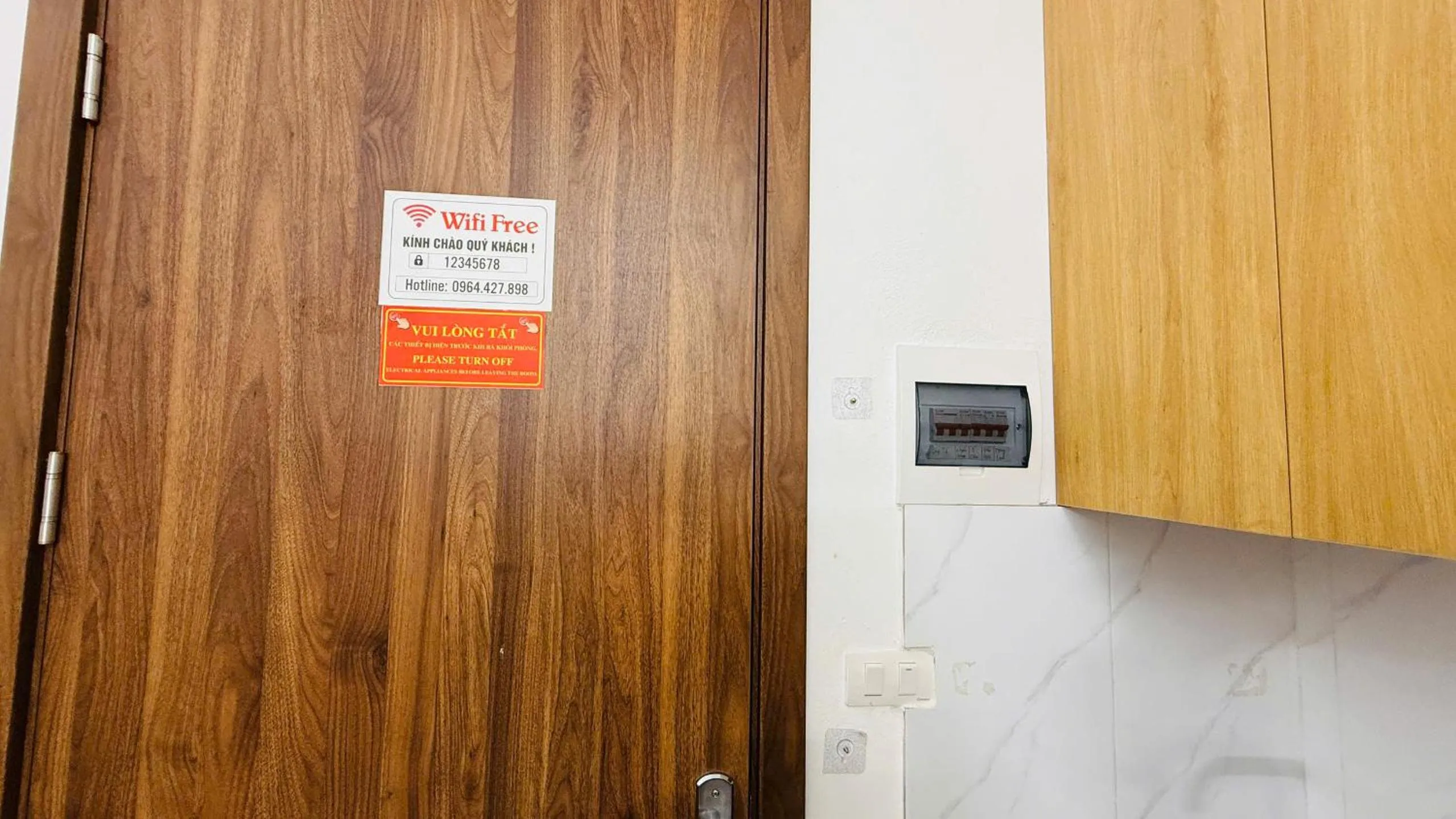 Era Apartment Khuc Thua Du