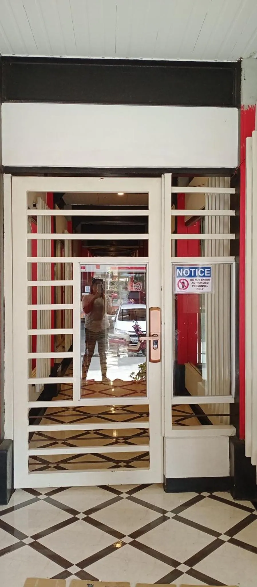 Facade/entrance in KS RESIDENCES