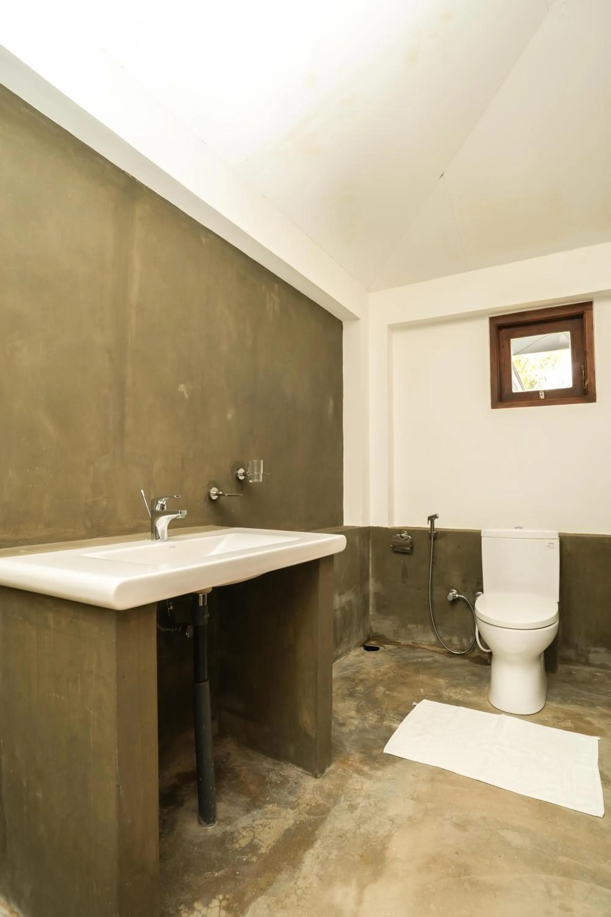 Toilet in Malala Retreat